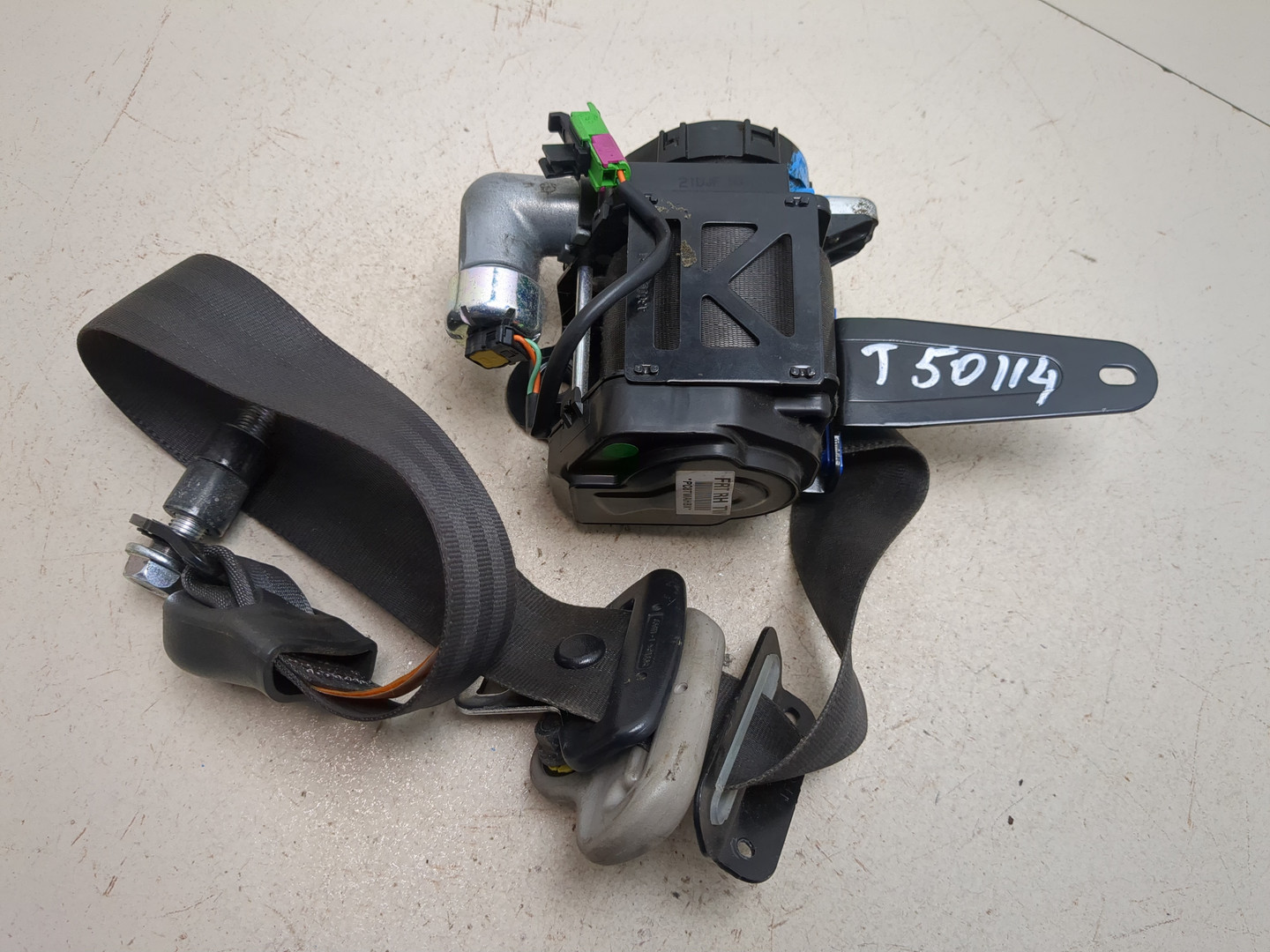 Ремень безопасности