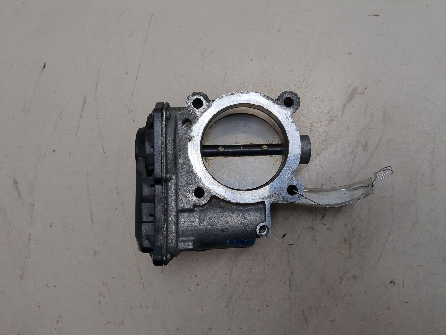 Заслонка дроссельная электрическая