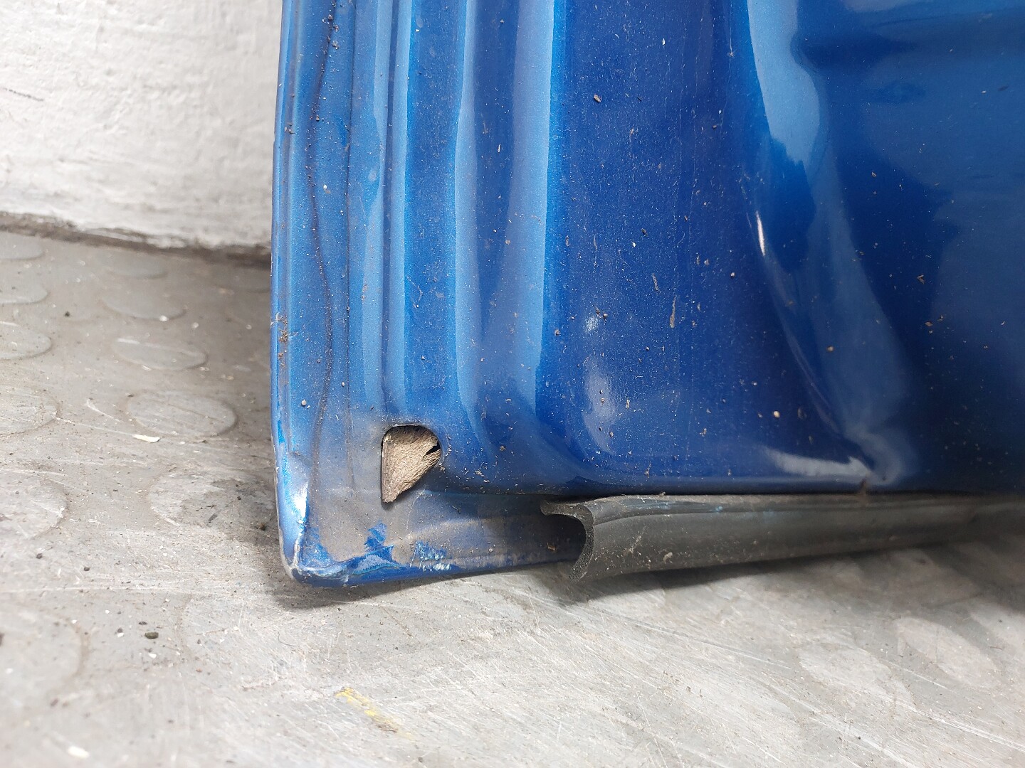 Дверь передняя левая