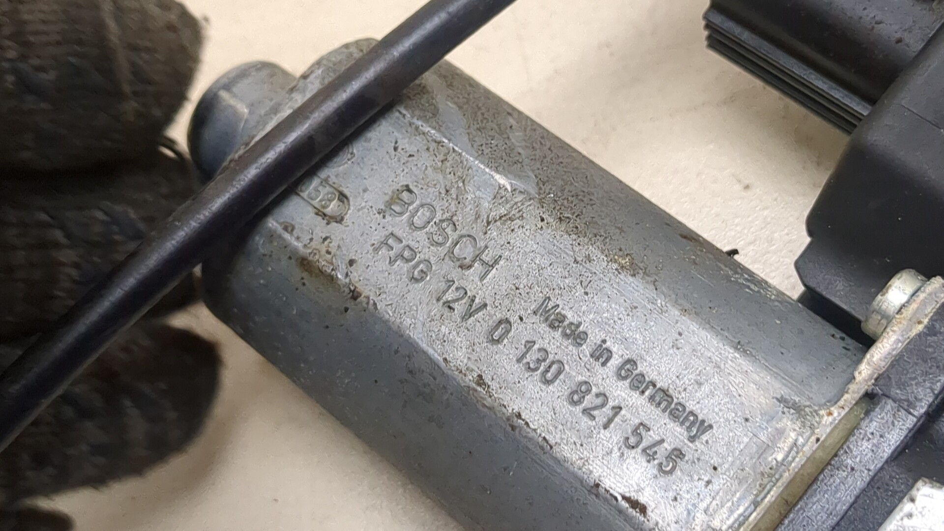 Стеклоподъемник электр. передний правый