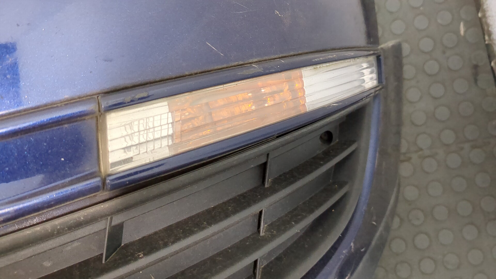 Бампер передний