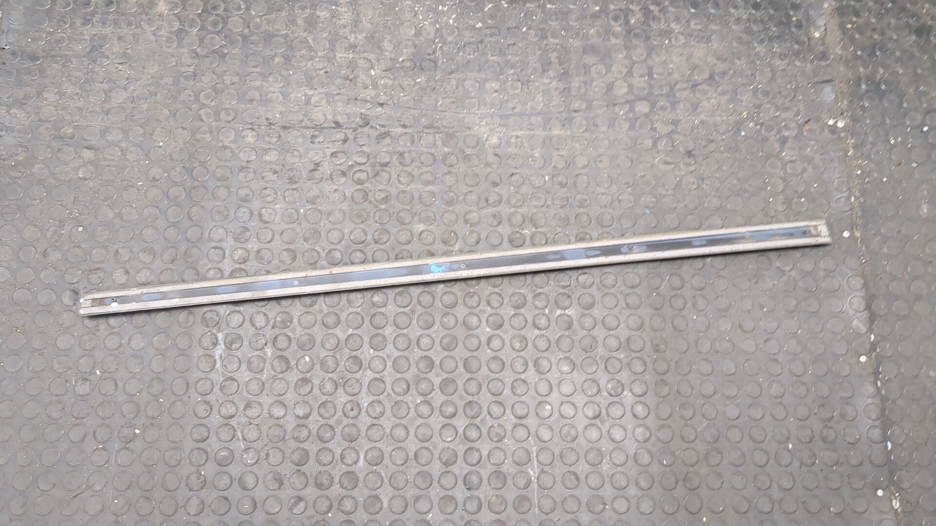 Молдинг двери