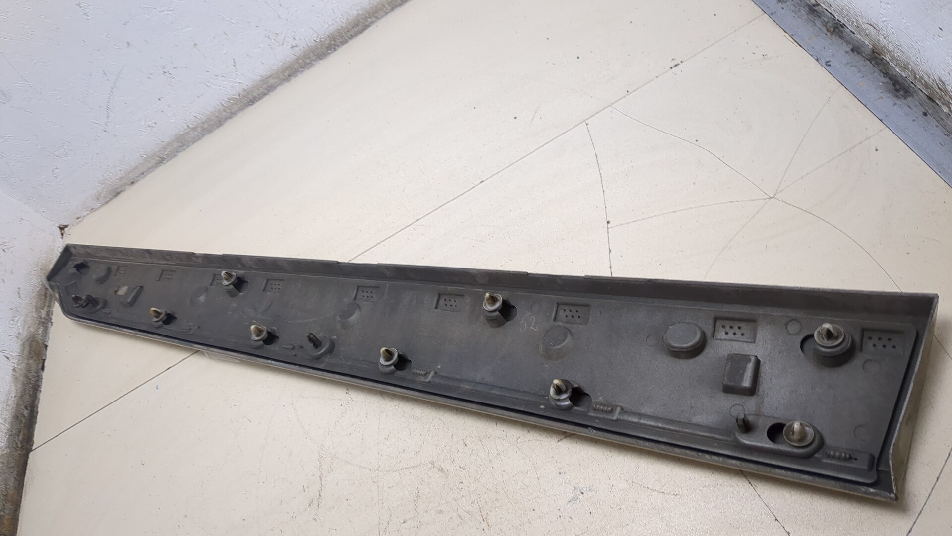 Молдинг двери