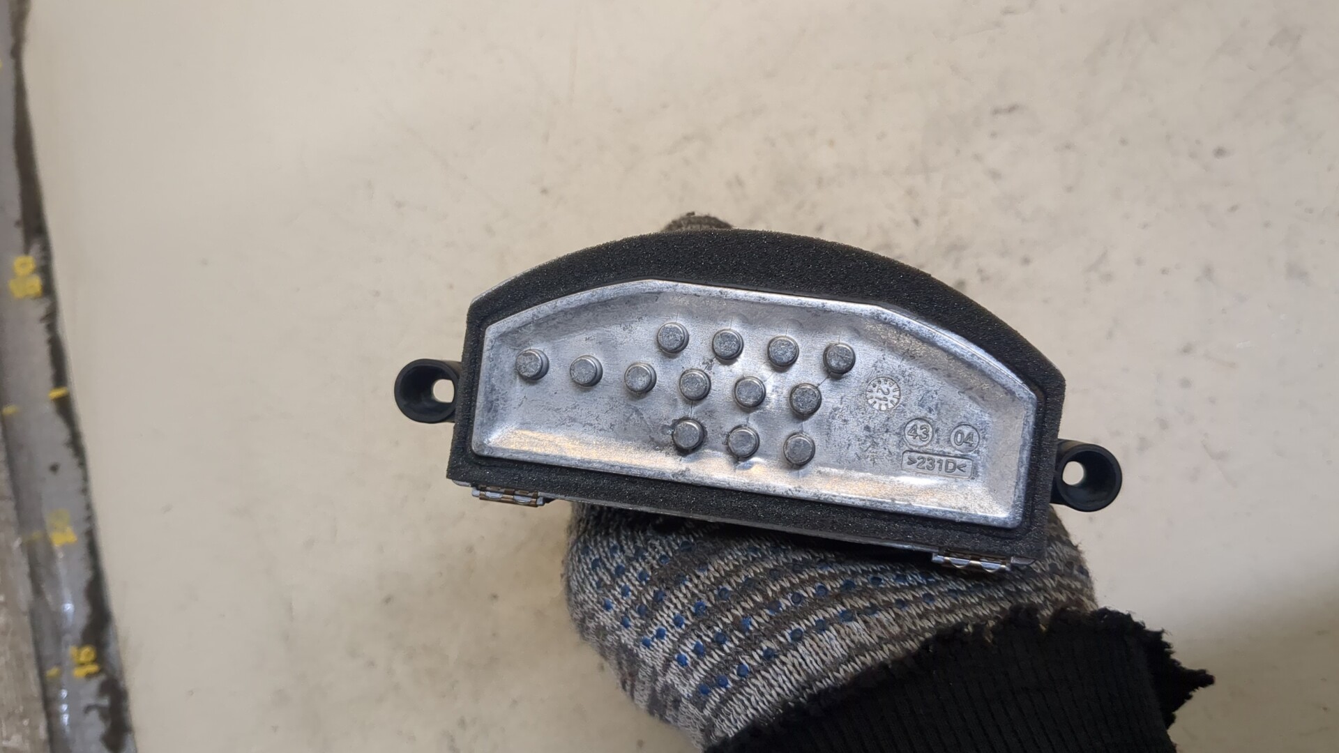 Резистор отопителя