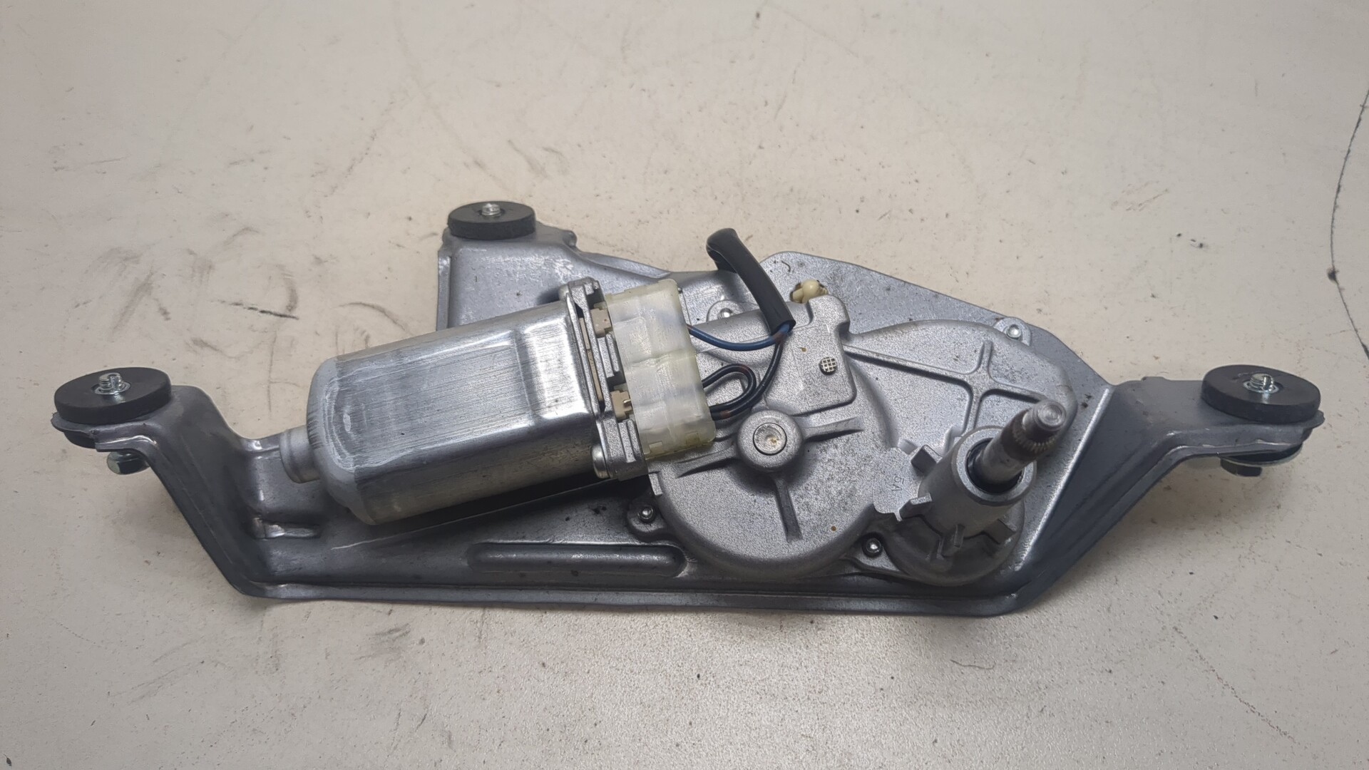 Моторчик стеклоочистителя задний