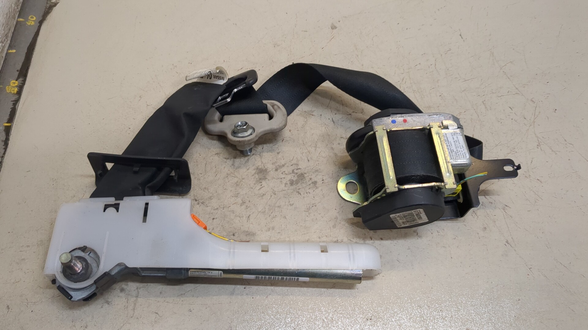 Ремень безопасности