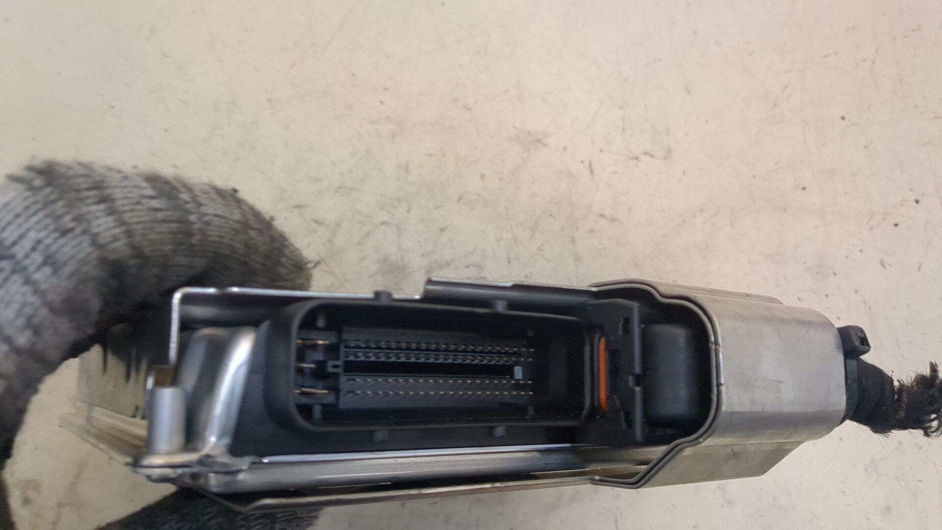 Блок управления двигателем