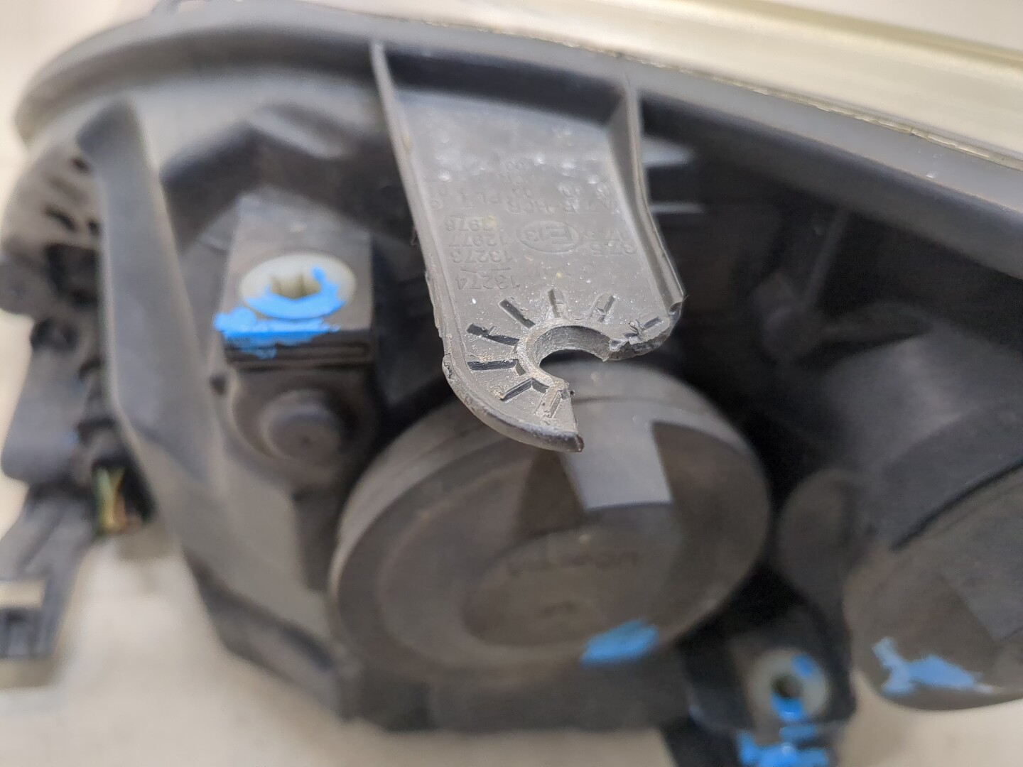 Фара правая