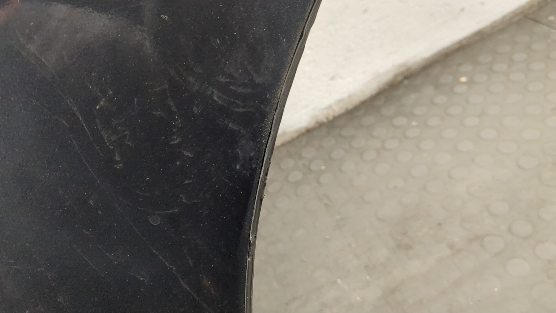 Дверь задняя левая