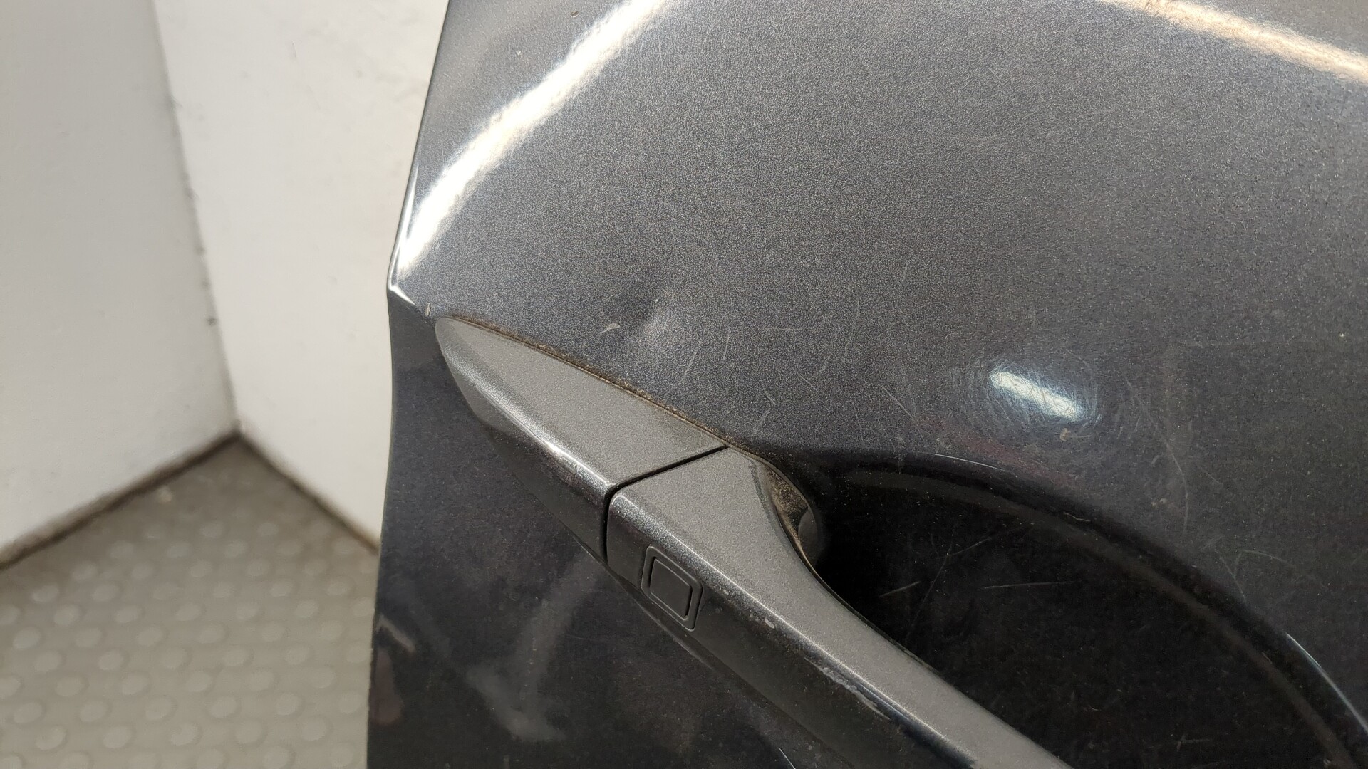 Дверь передняя правая