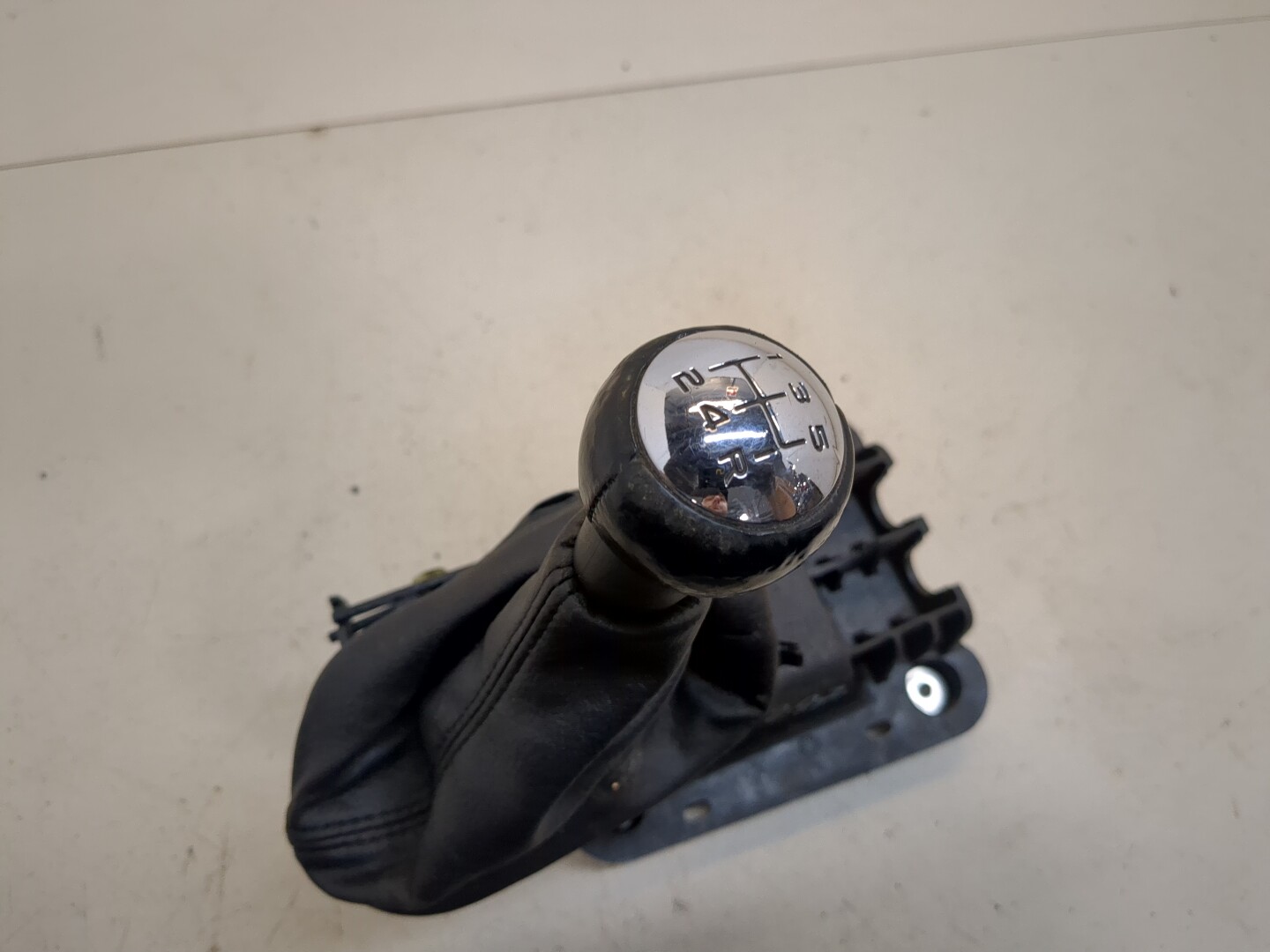 Кулиса МКПП / АКПП