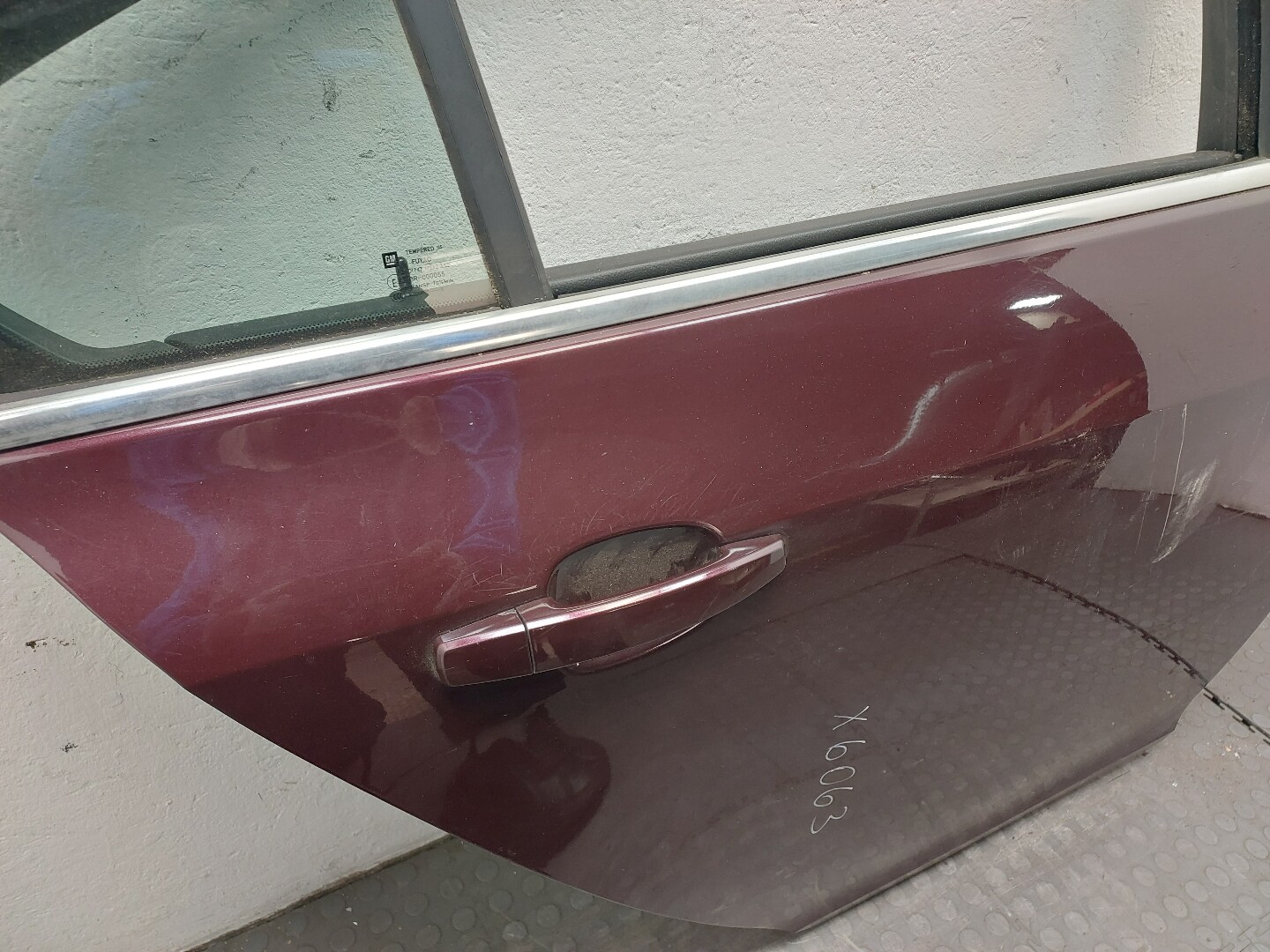 Дверь задняя правая