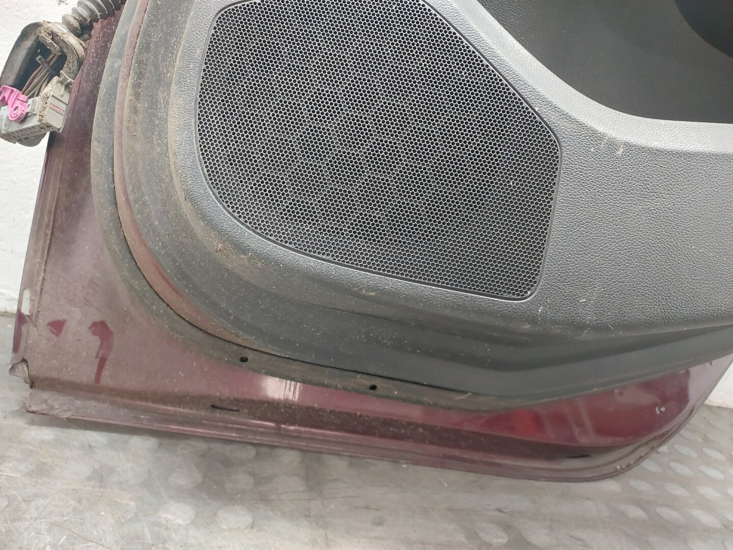 Дверь задняя правая