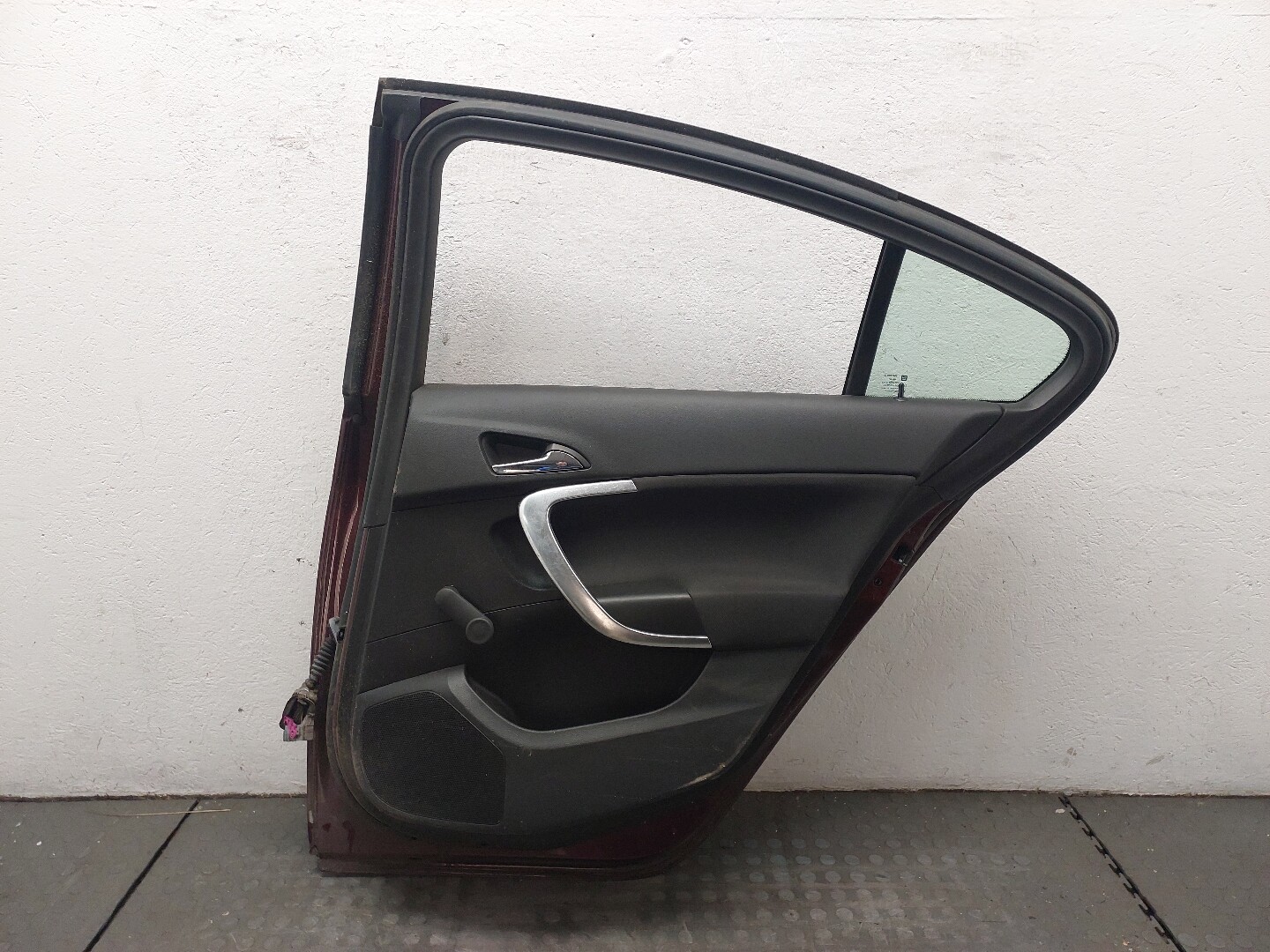 Дверь задняя правая