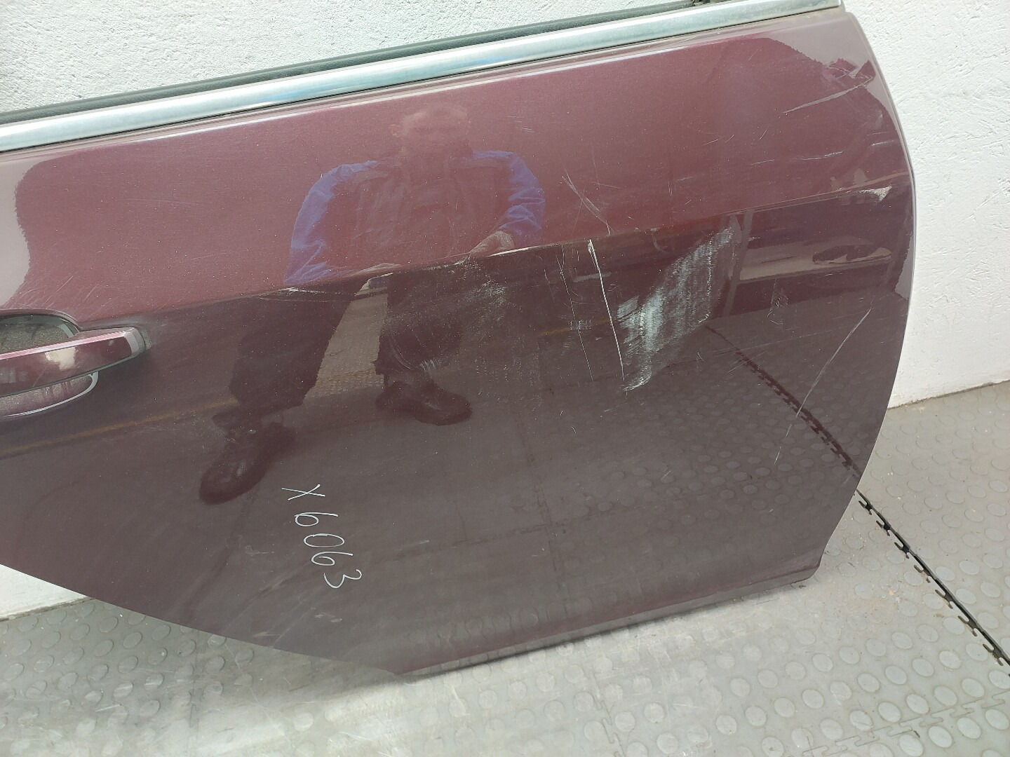 Дверь задняя правая