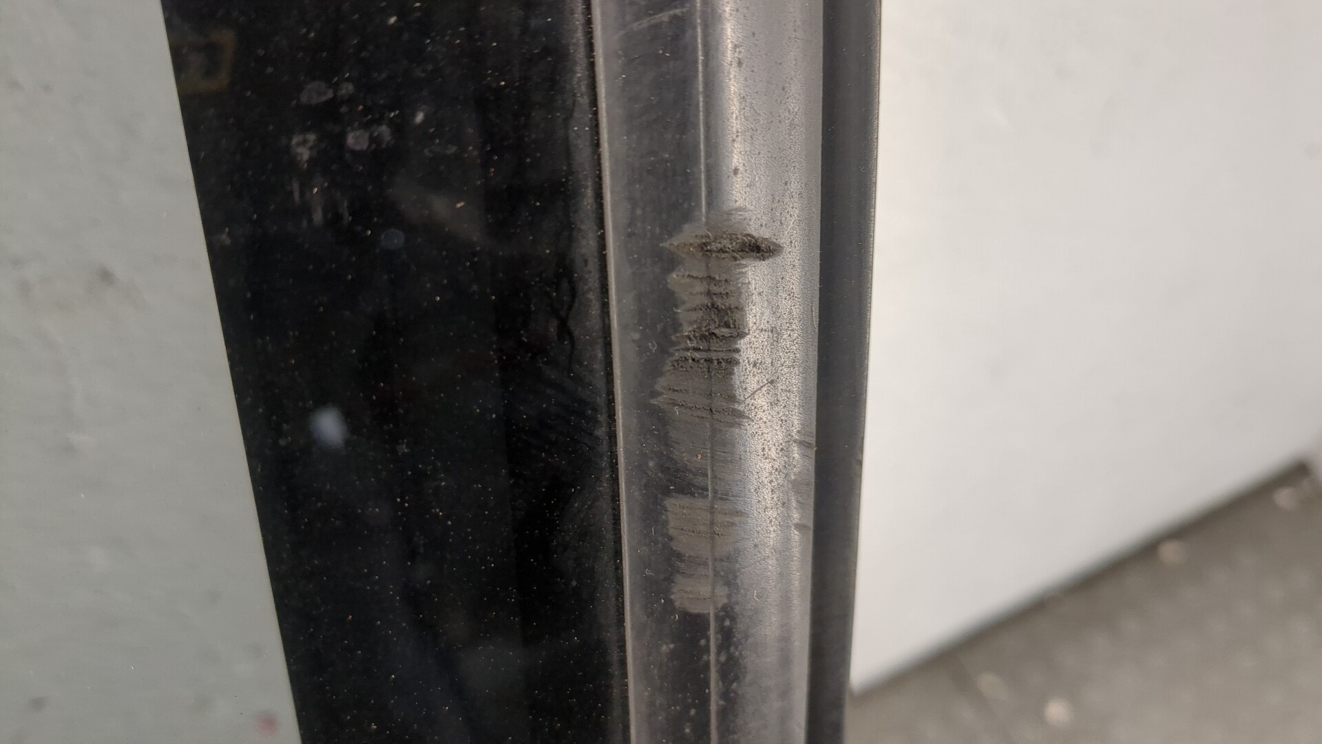 Дверь задняя левая