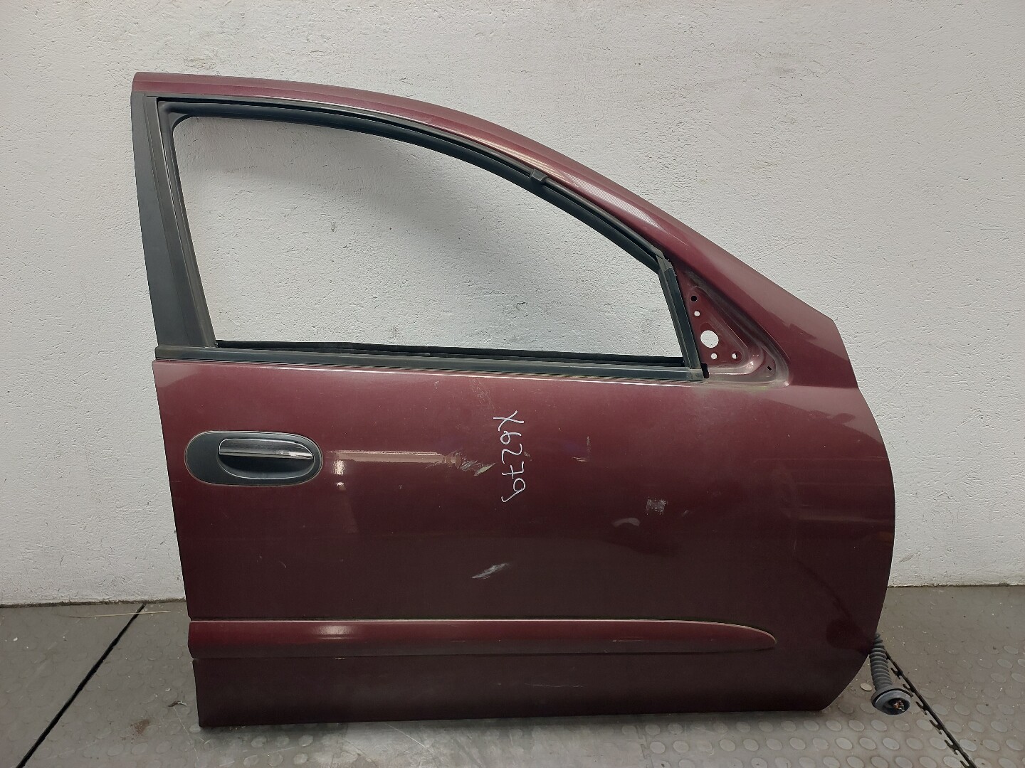 Дверь передняя правая