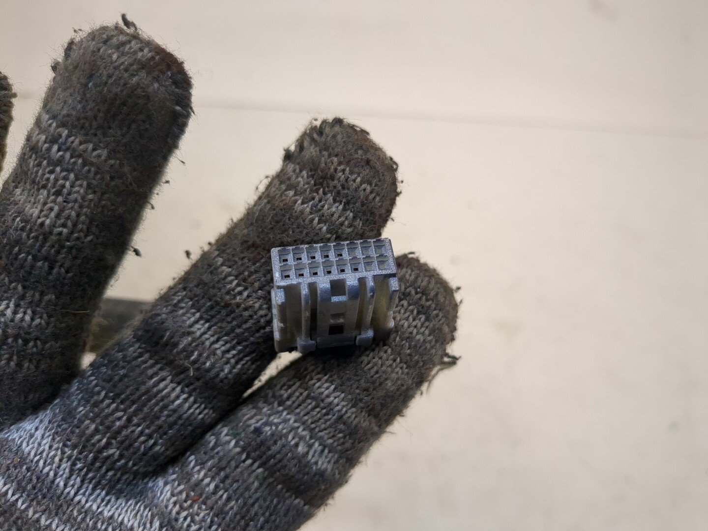 Зеркало правое электрическое