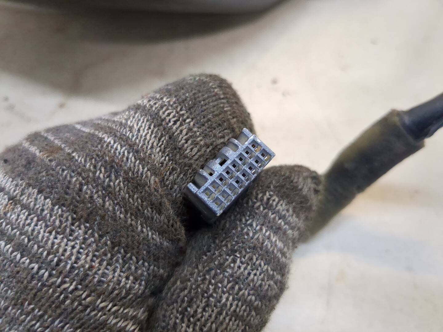 Зеркало правое электрическое