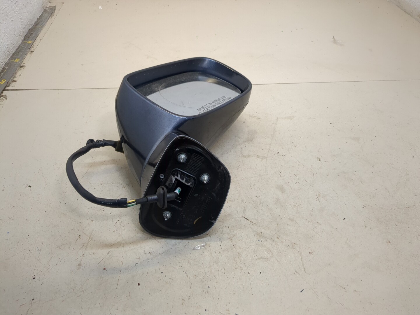 Зеркало правое электрическое