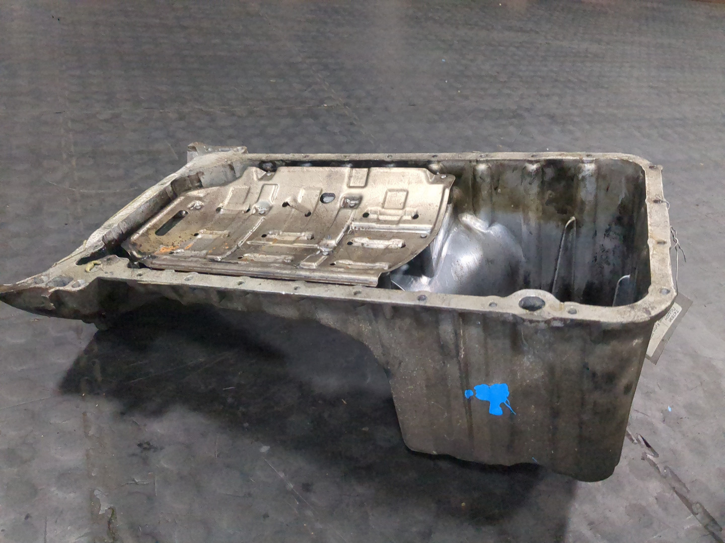 Поддон масляный двигателя (картер)