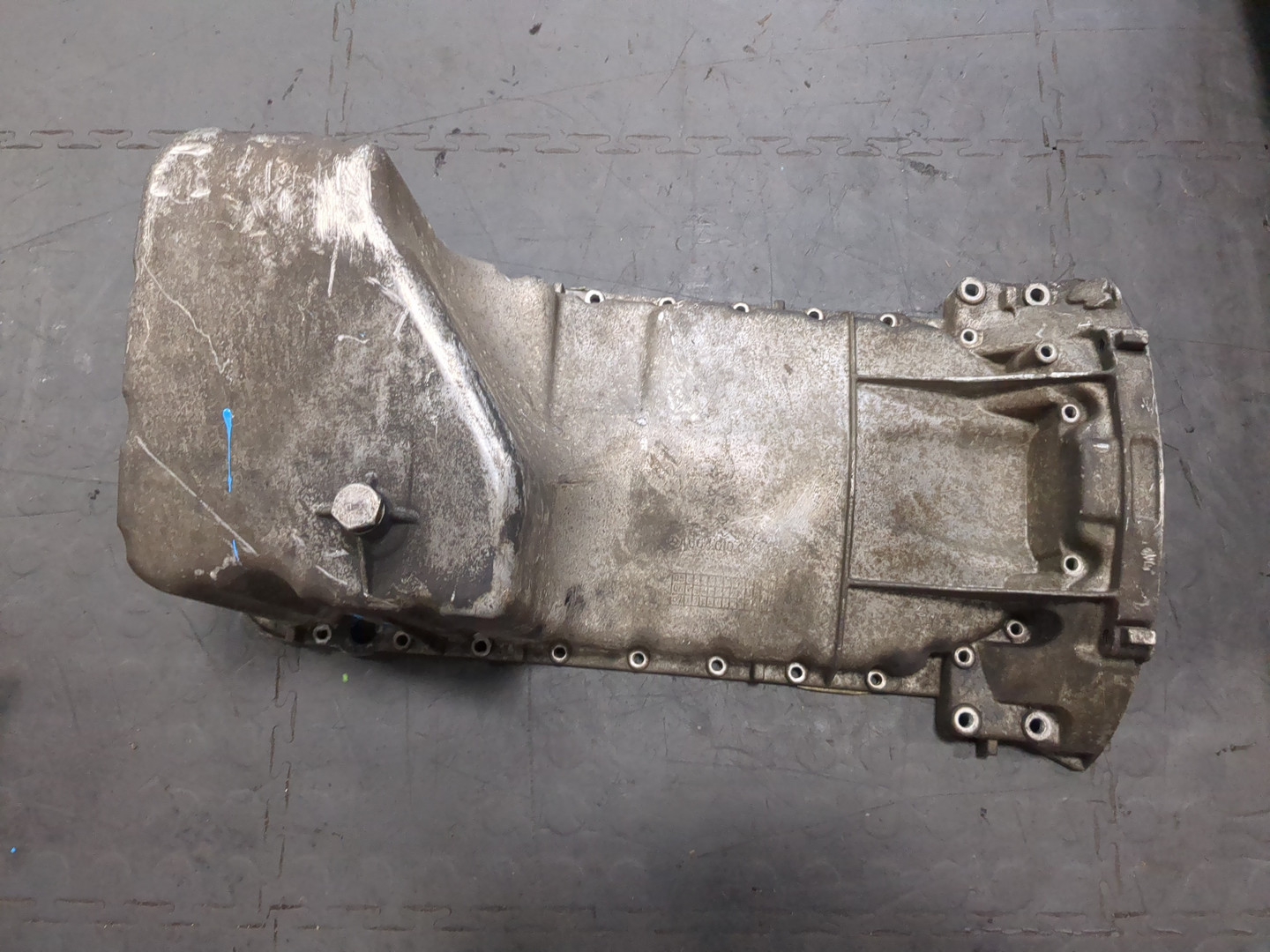 Поддон масляный двигателя (картер)