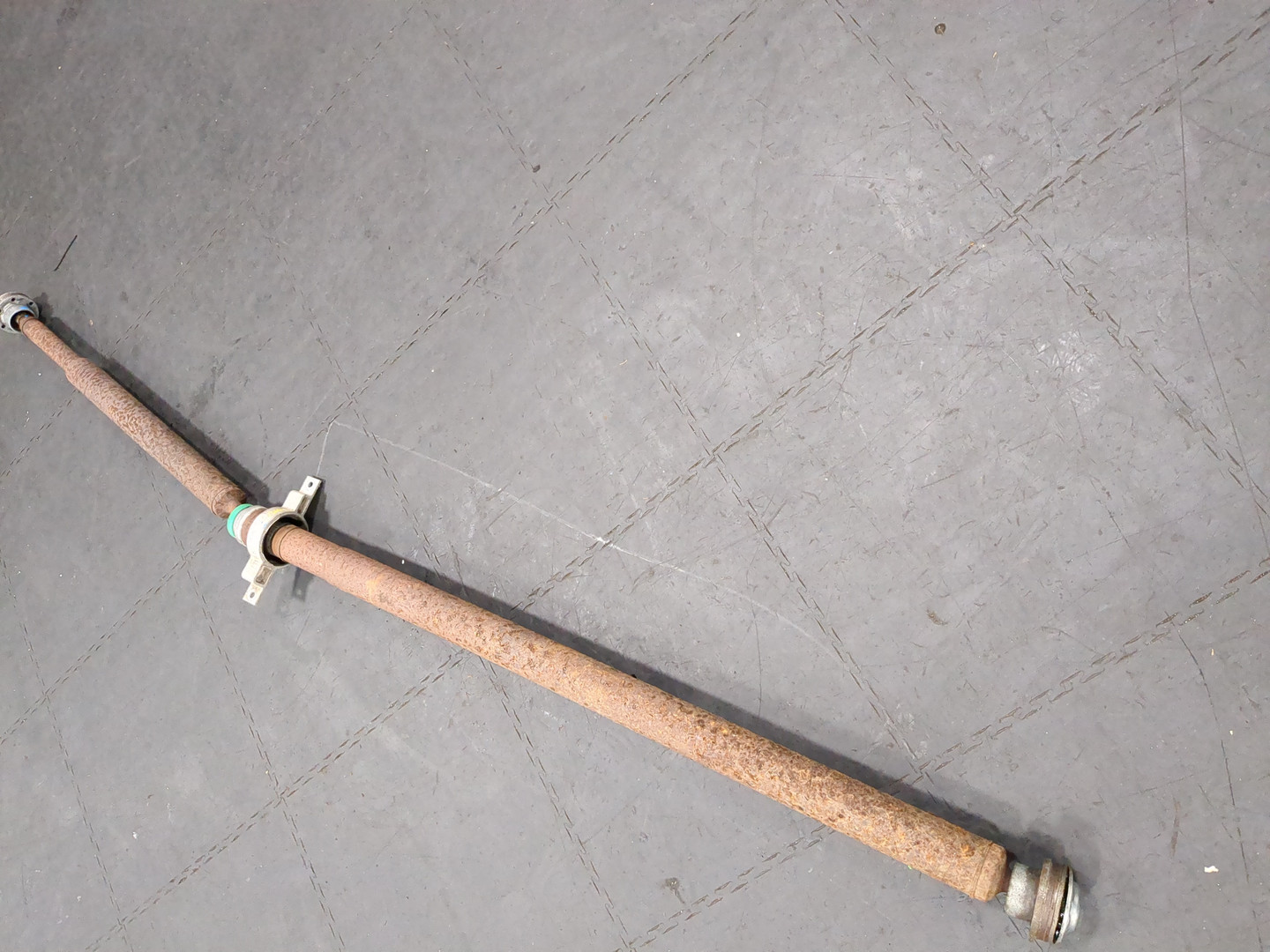 Вал карданный задний