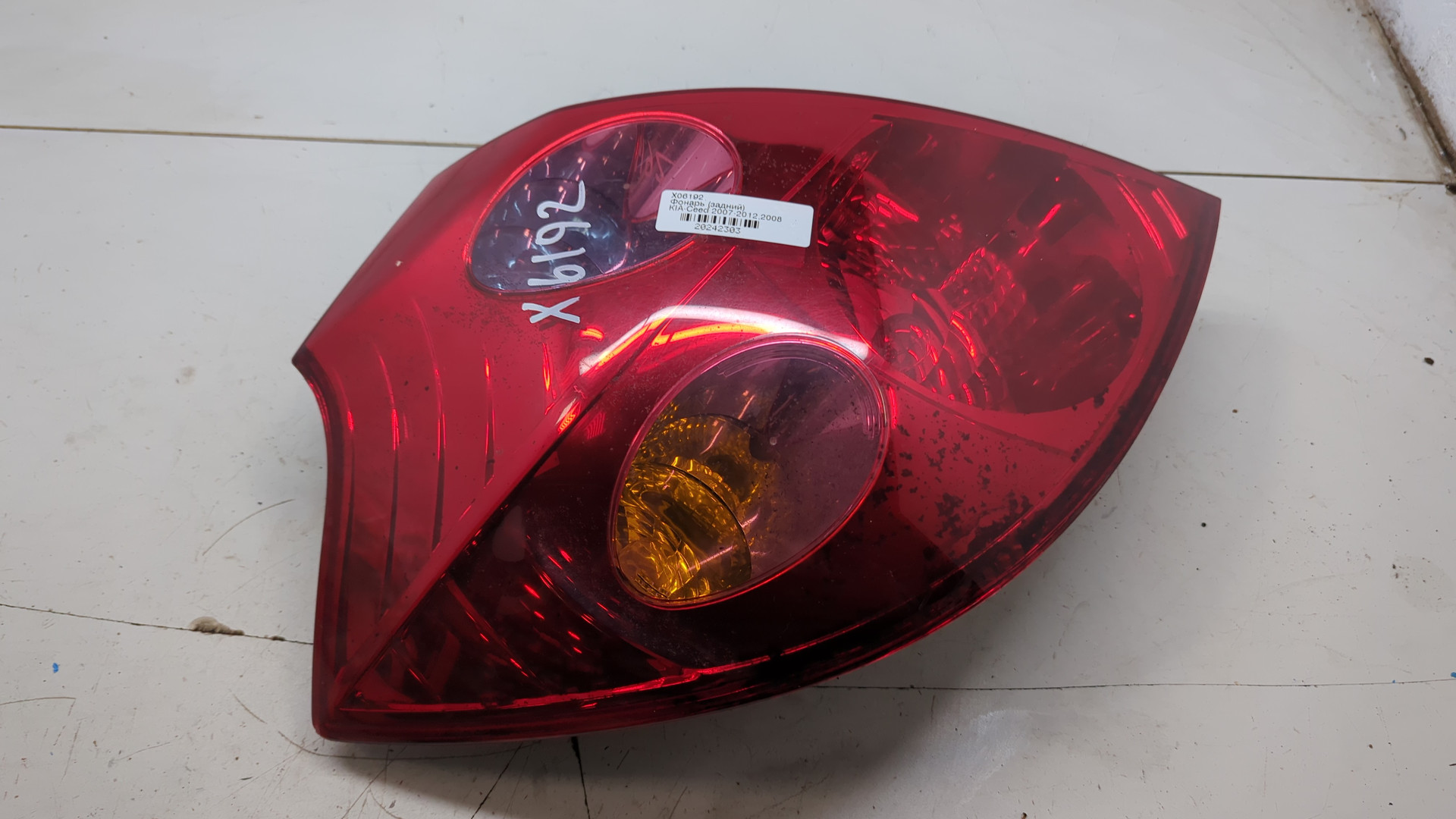 Фонарь задний левый