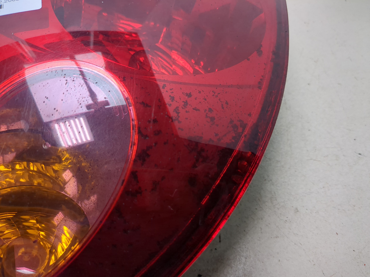 Фонарь задний левый