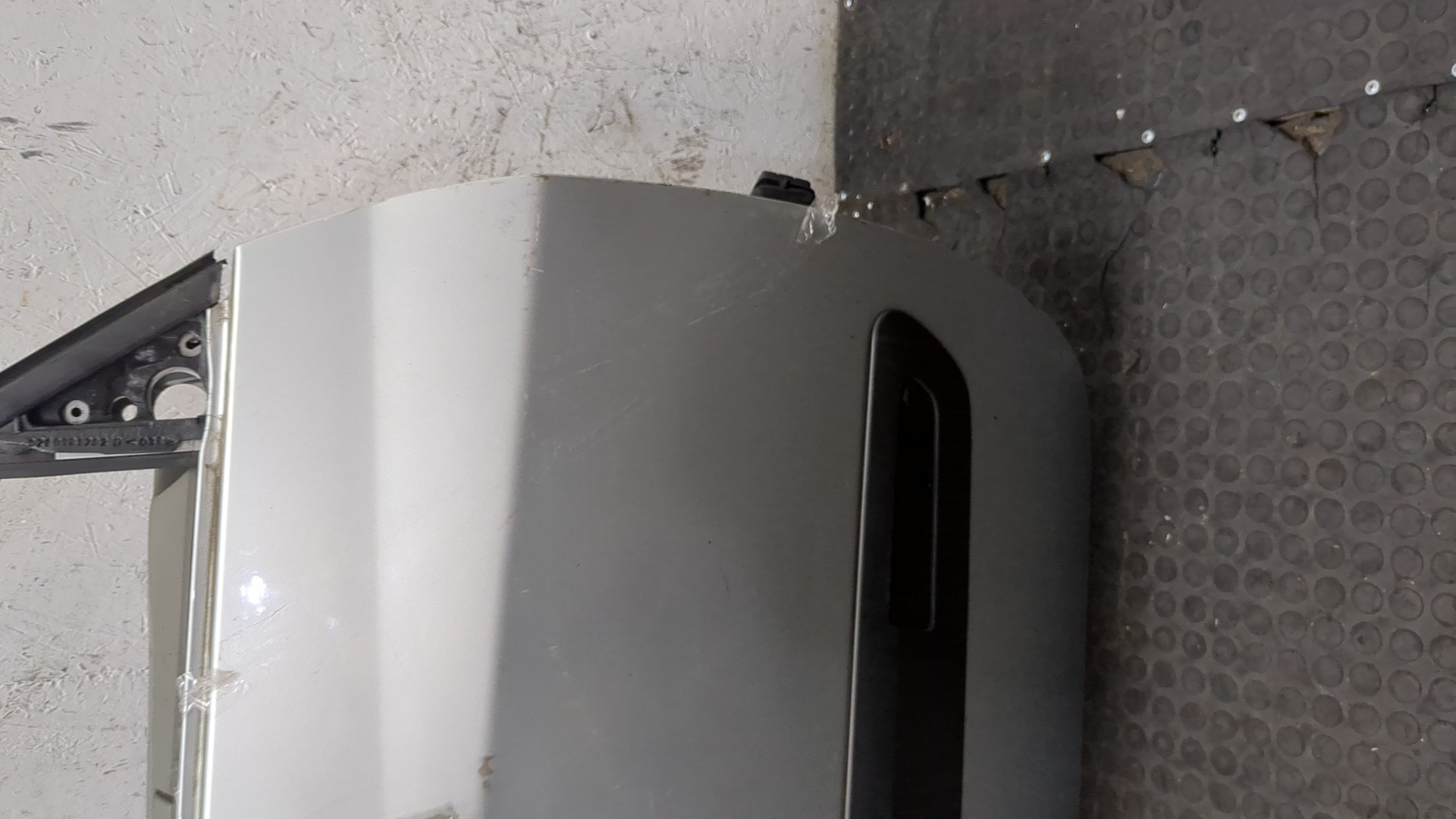 Дверь передняя правая