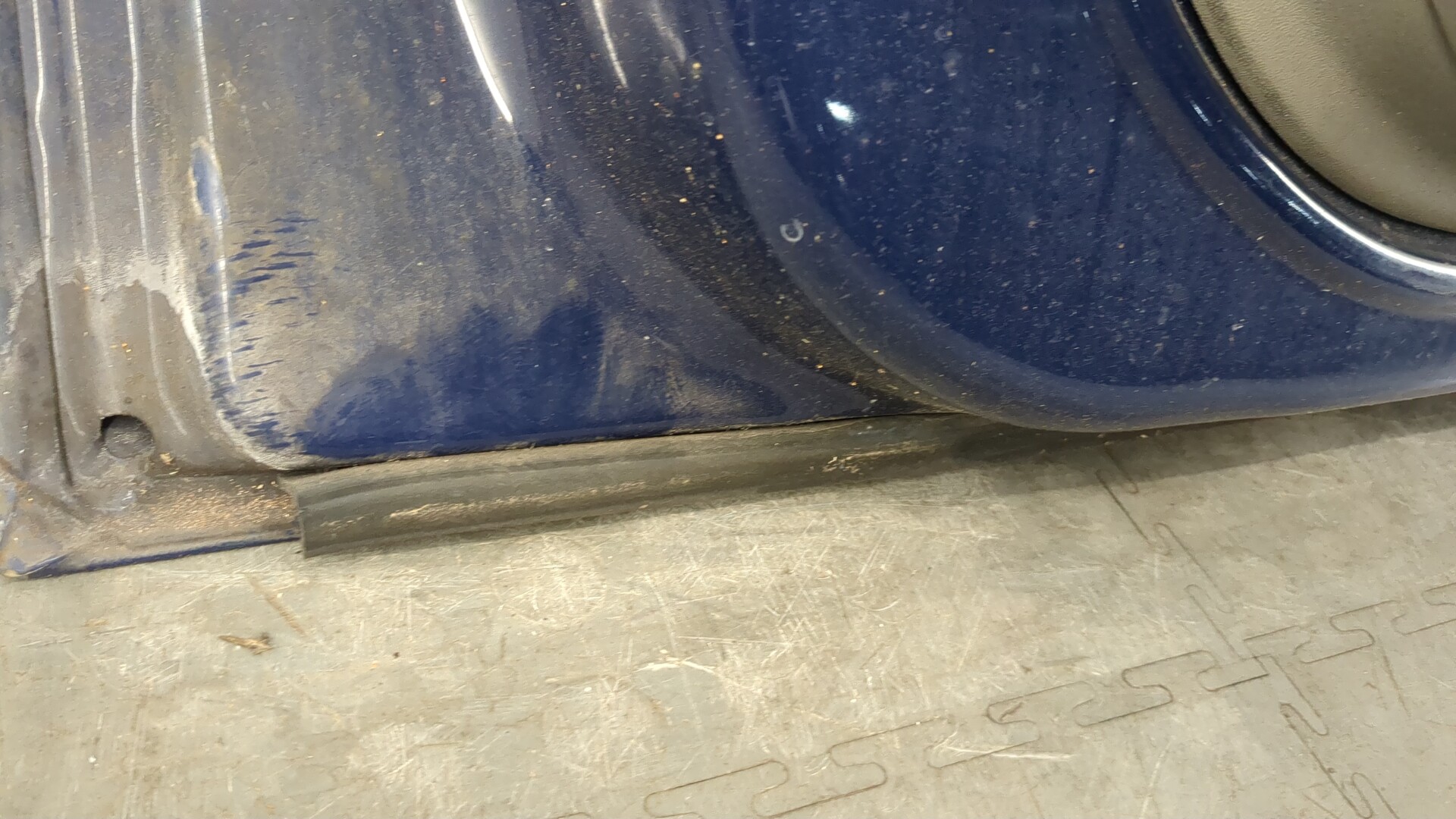 Дверь передняя левая