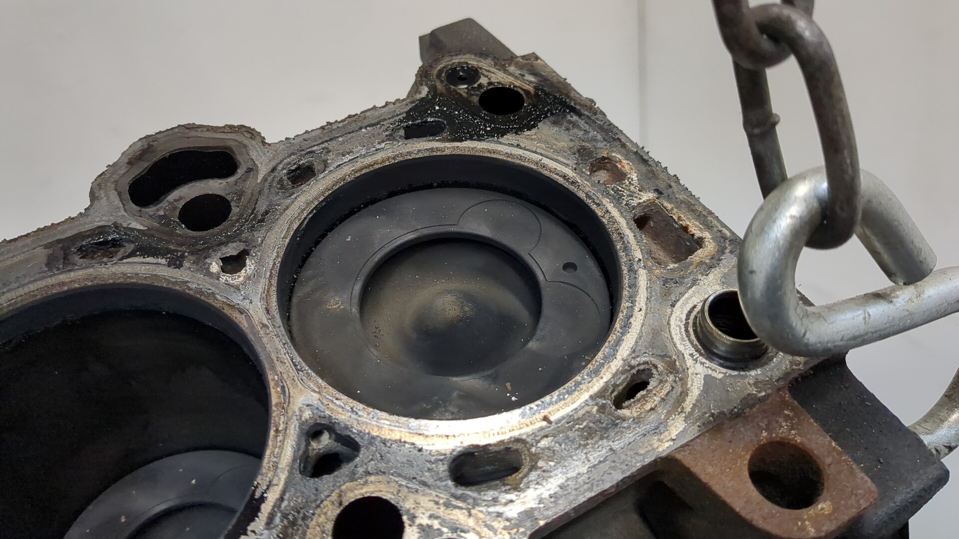 Блок двигателя