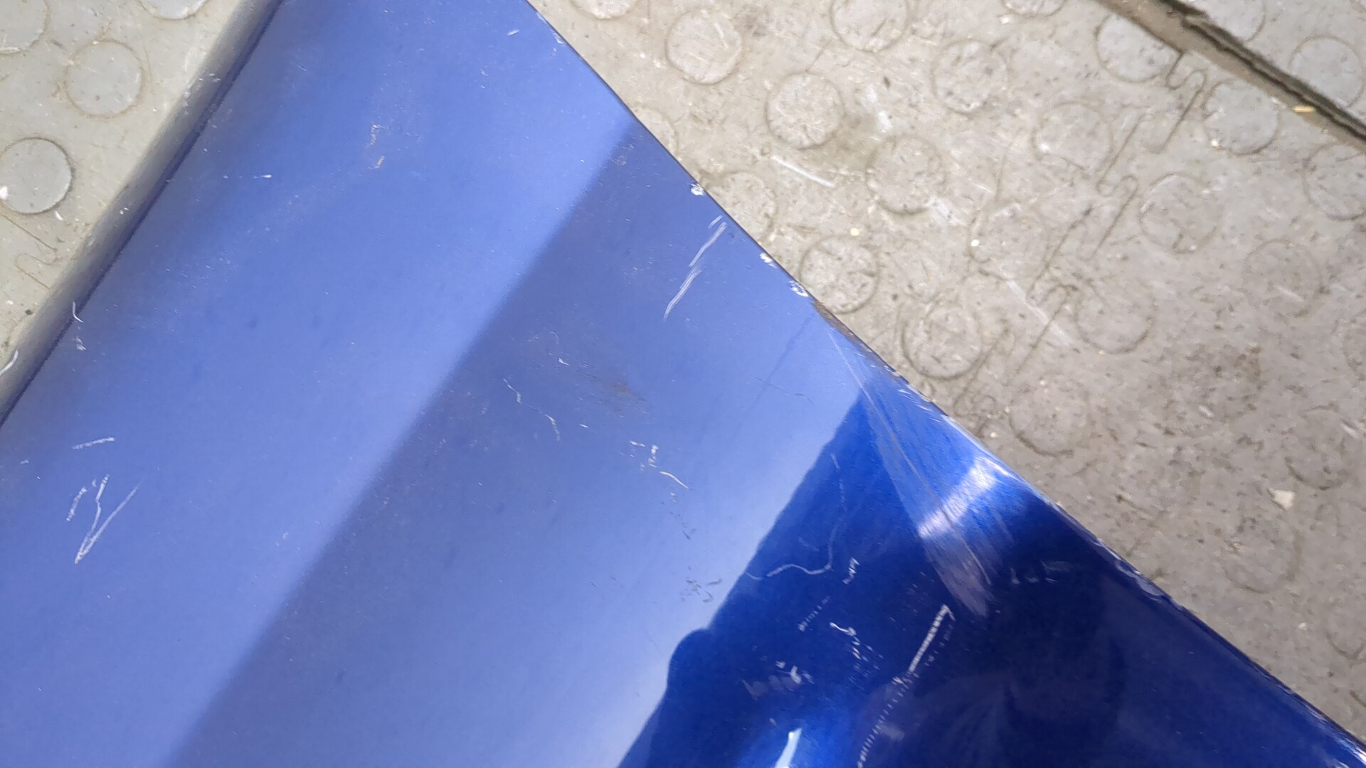 Крыло переднее левое