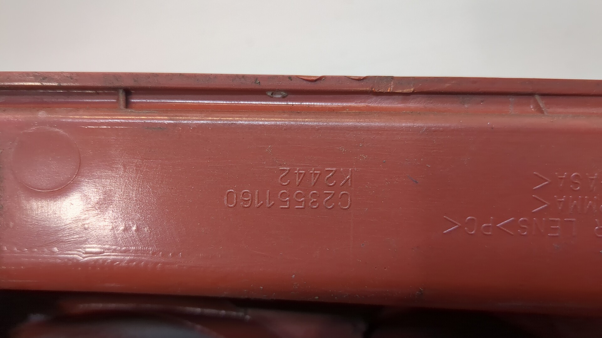 Фонарь задний левый