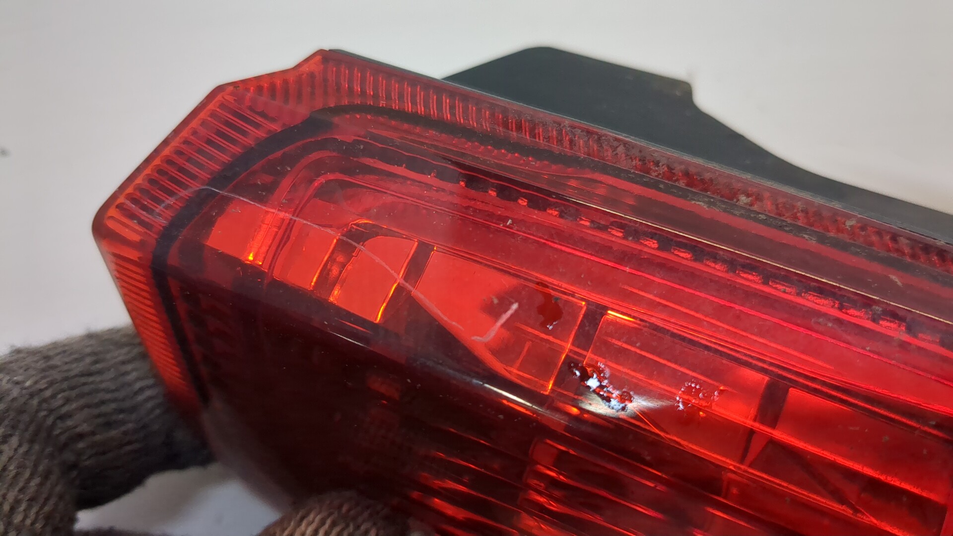 Фонарь задний левый