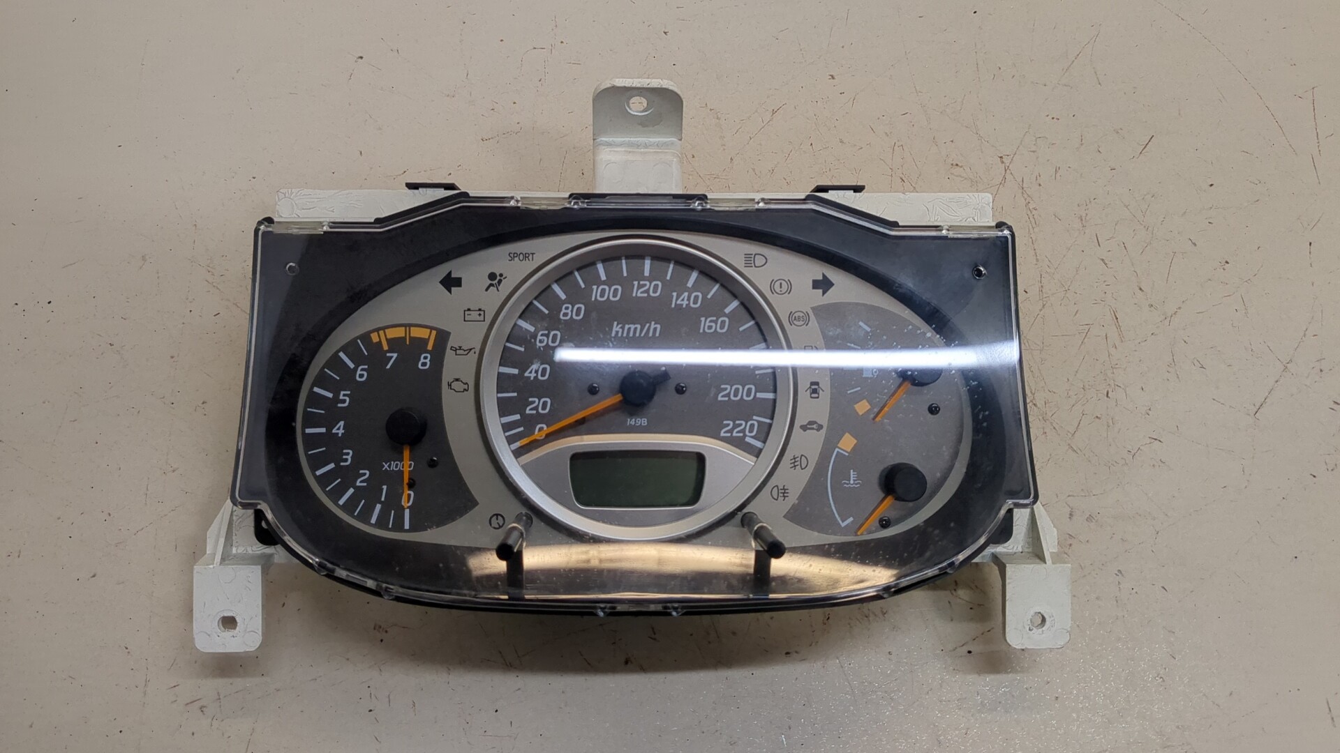 Панель приборов