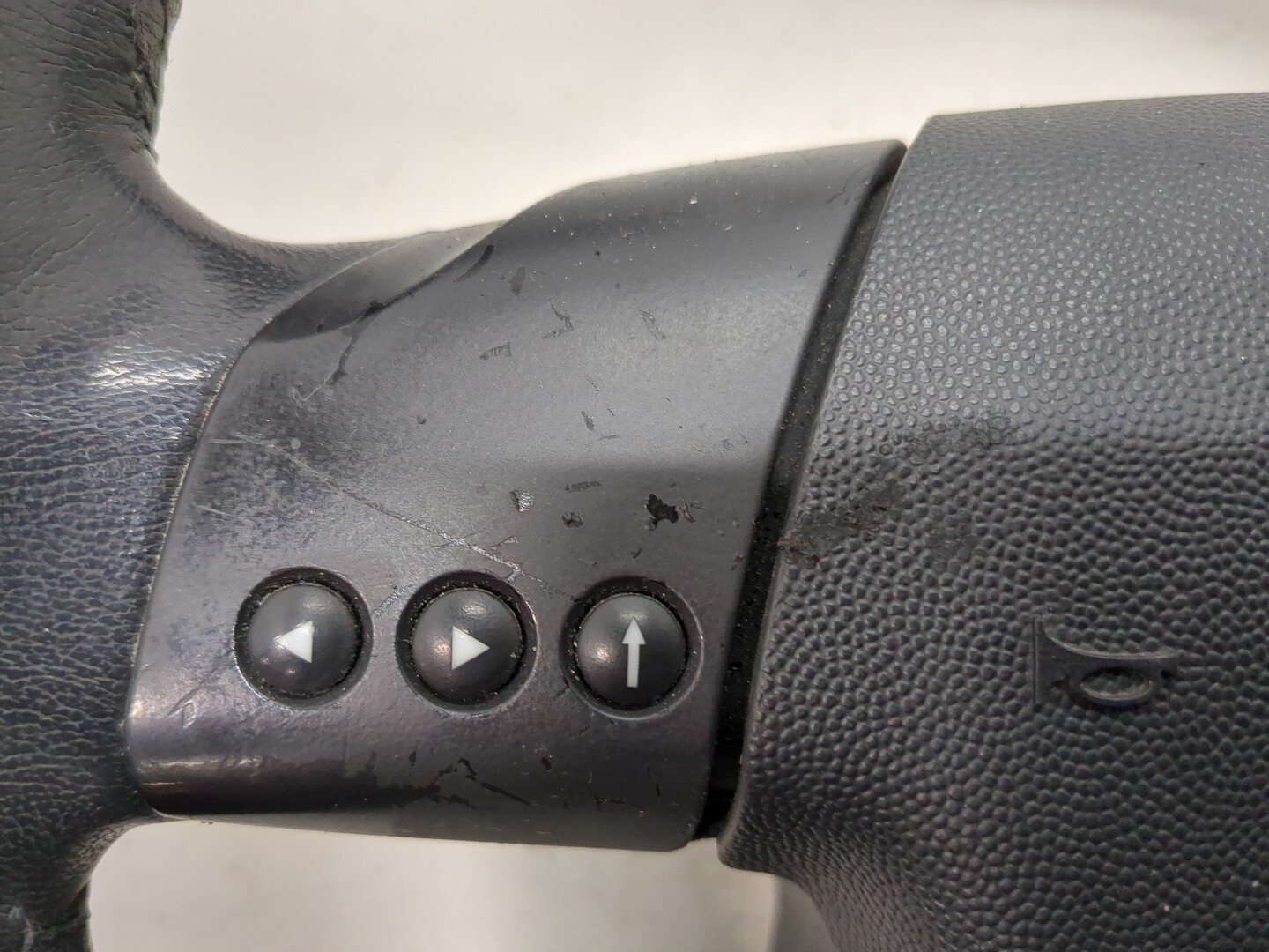 Рулевое колесо (руль)