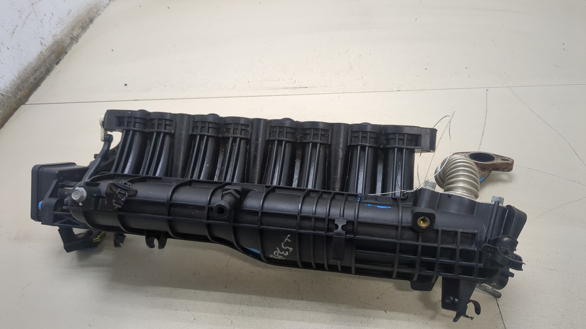 Коллектор впускной