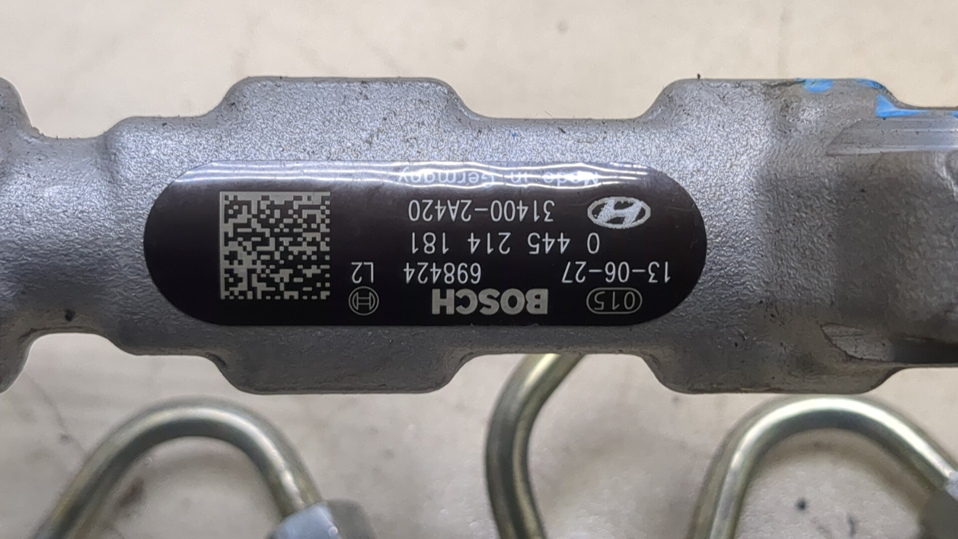 Рейка топливная (рампа)