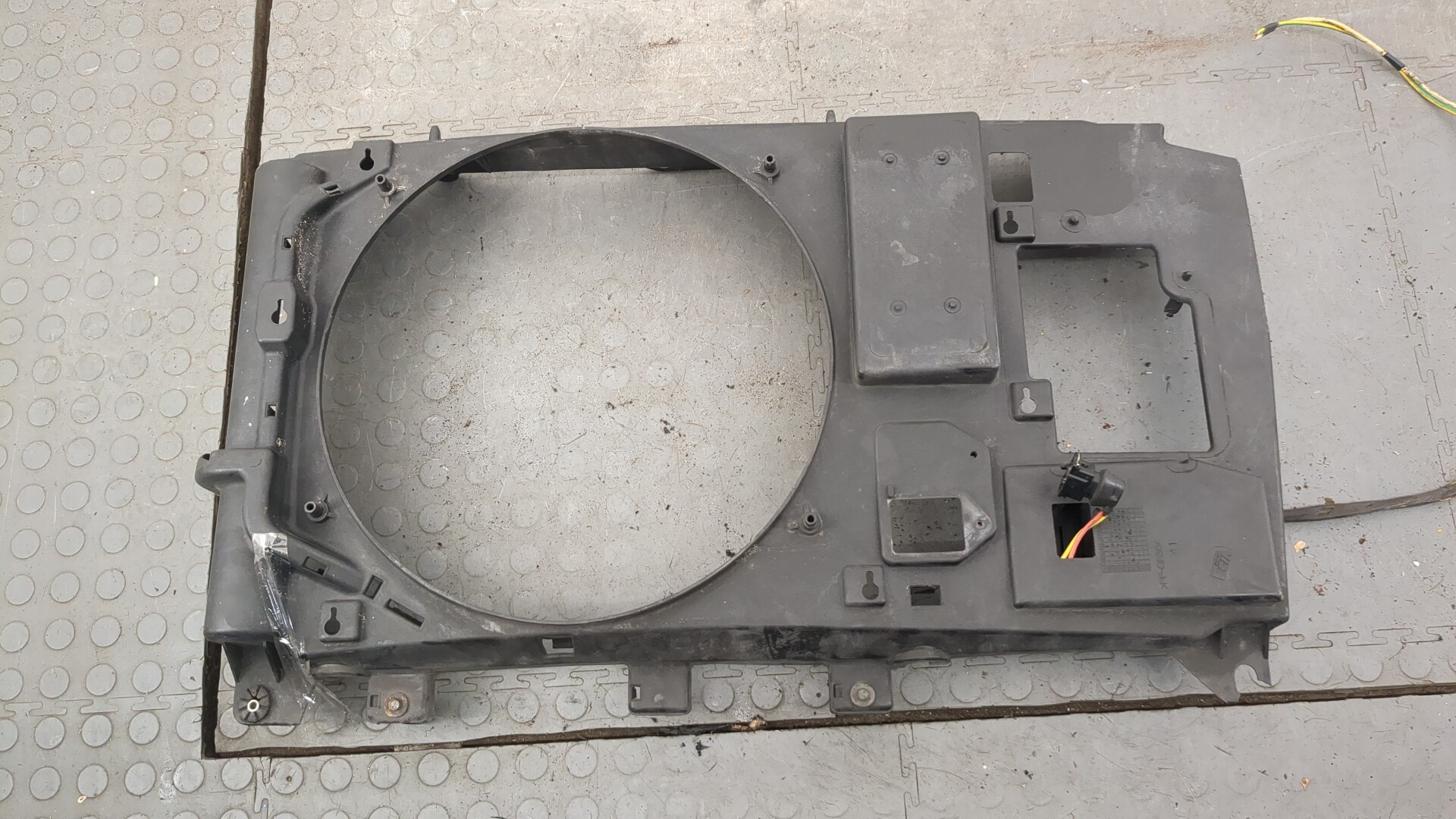 Диффузор вентилятора