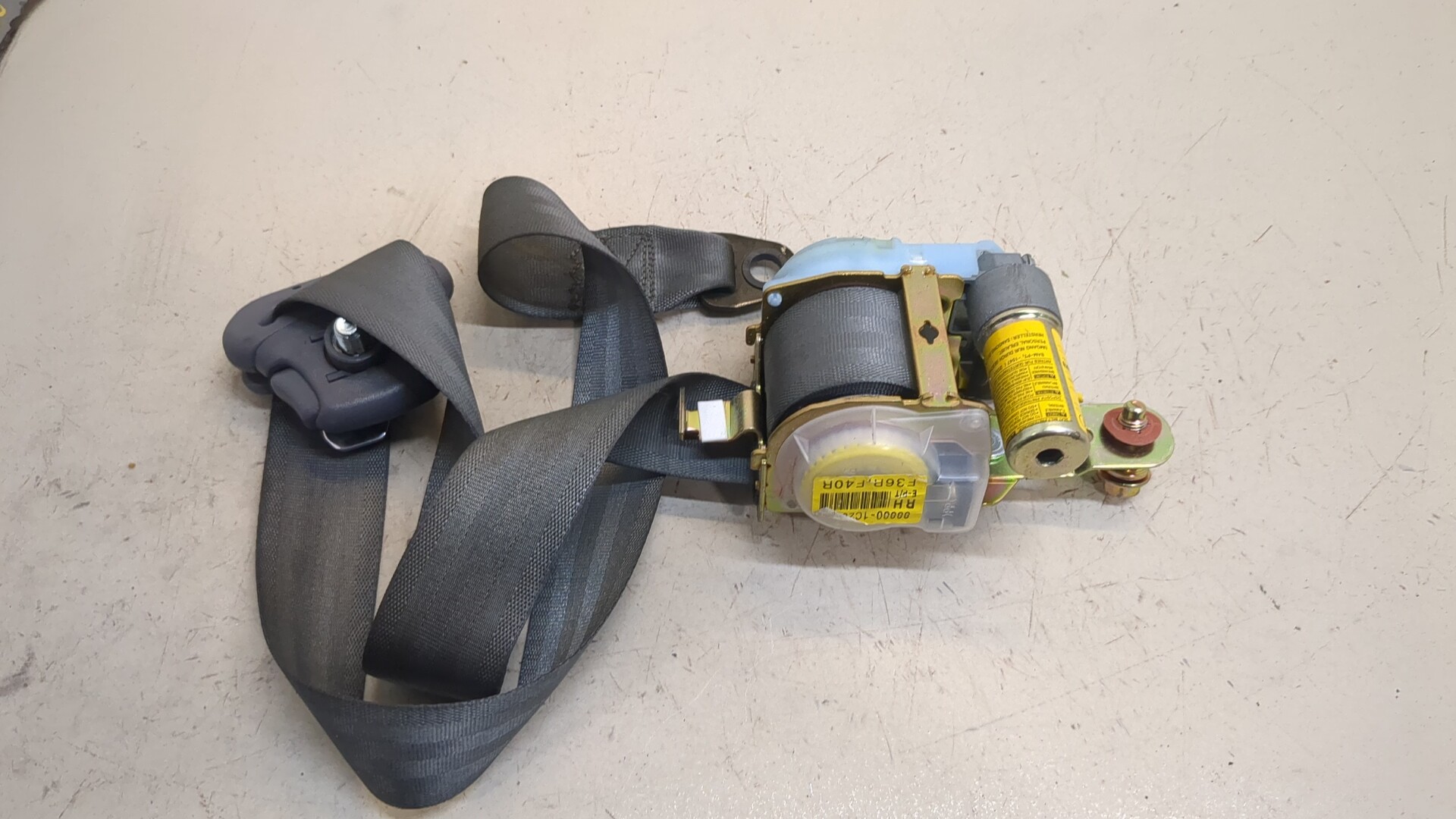 Ремень безопасности