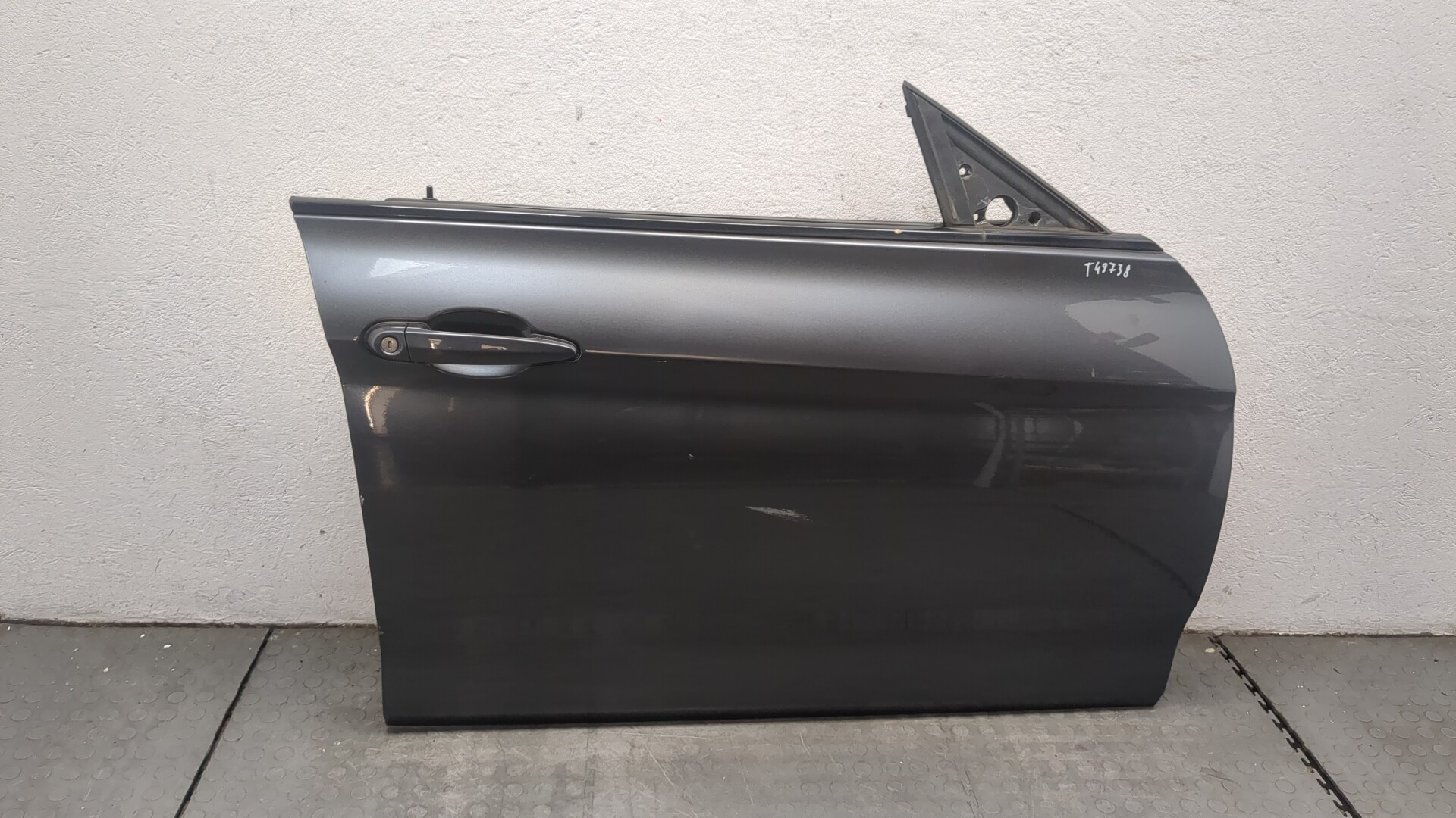 Дверь передняя правая