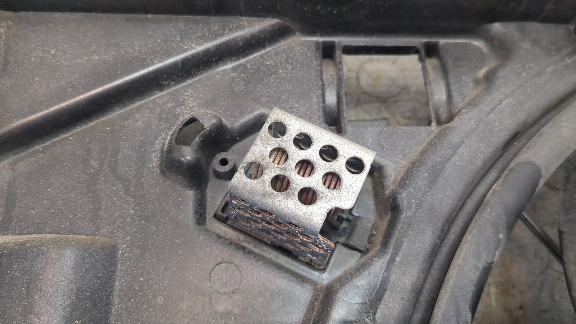 Вентилятор радиатора