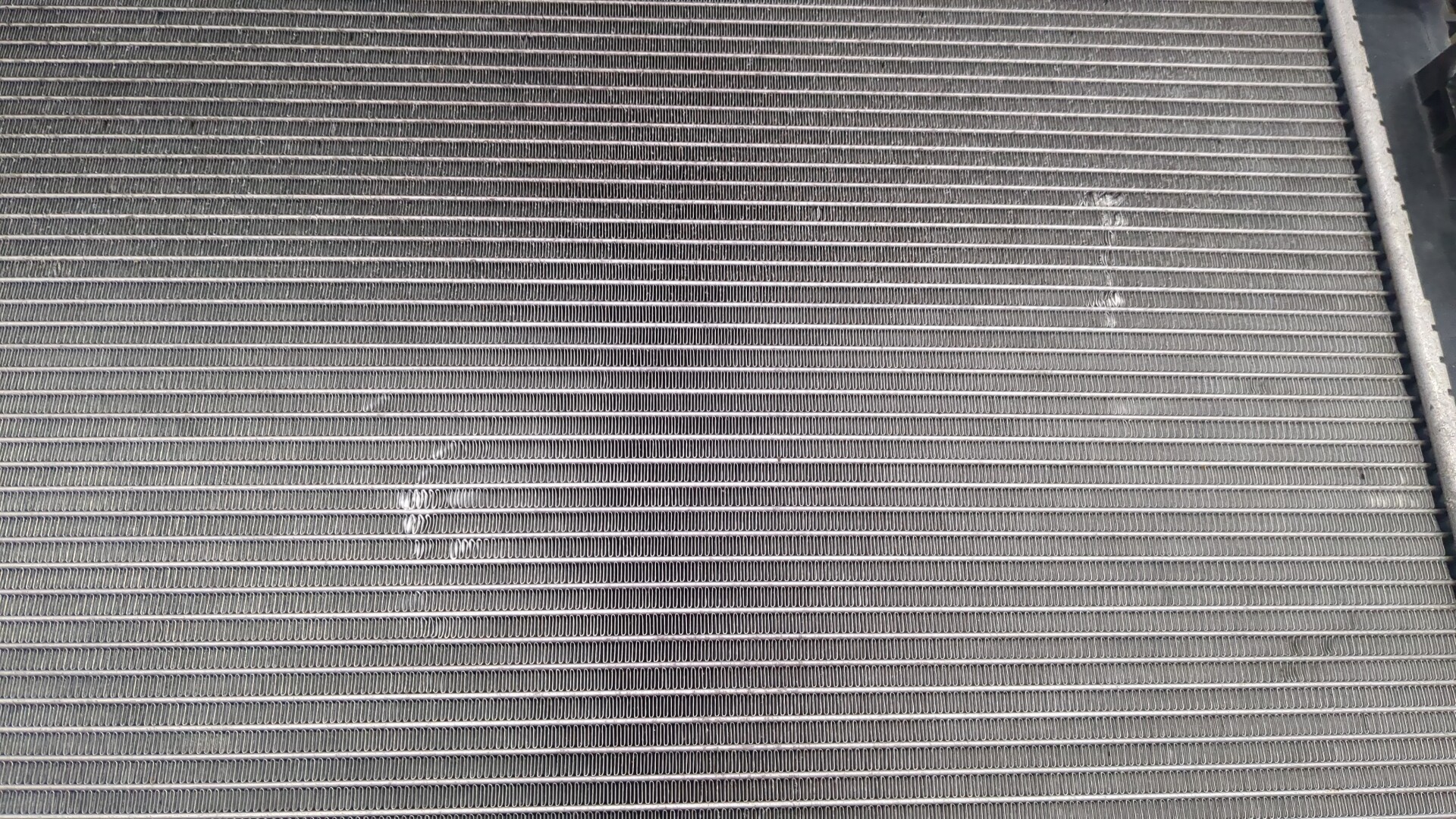 Радиатор охлаждения двигателя основной