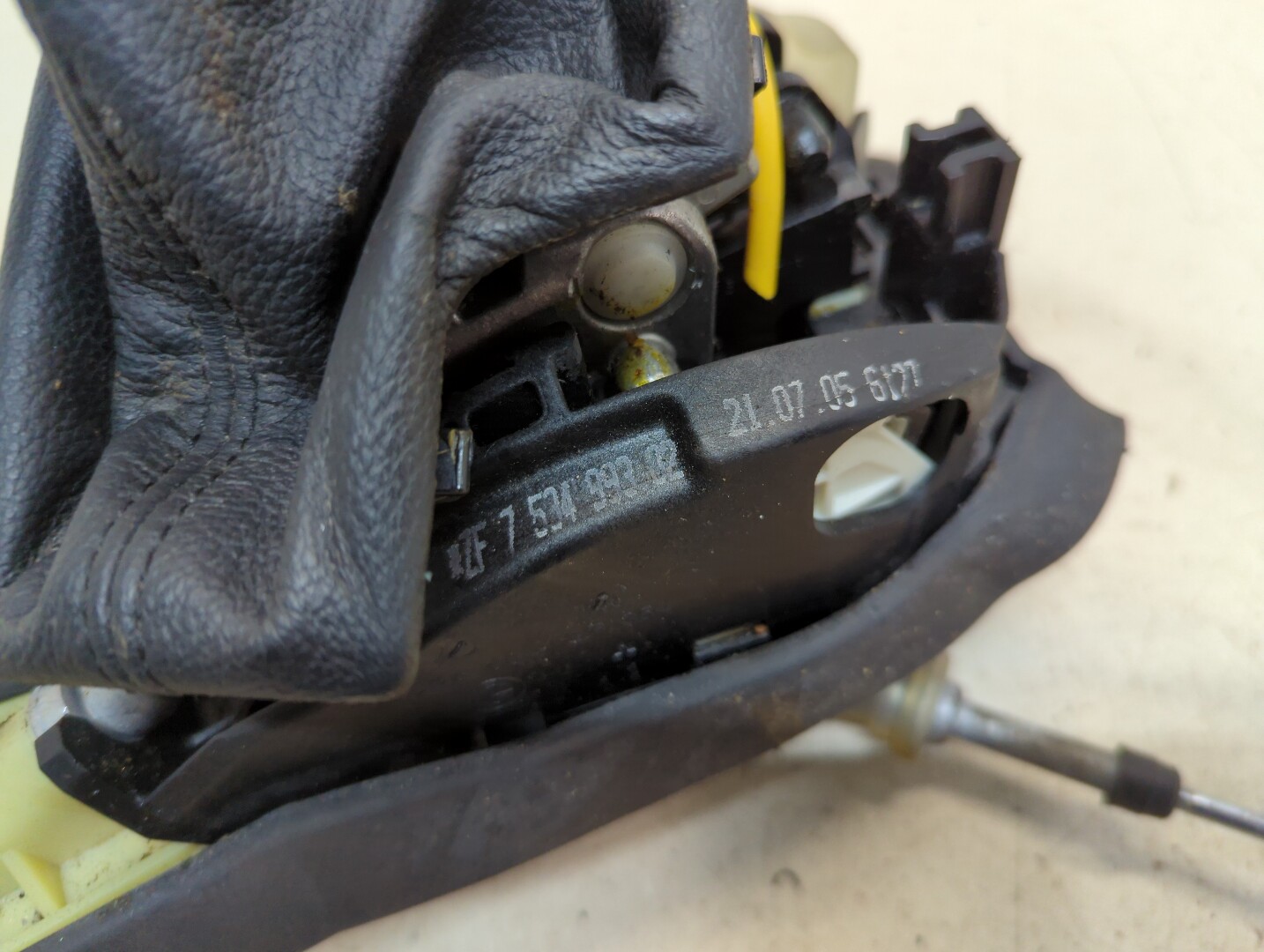 Кулиса МКПП / АКПП