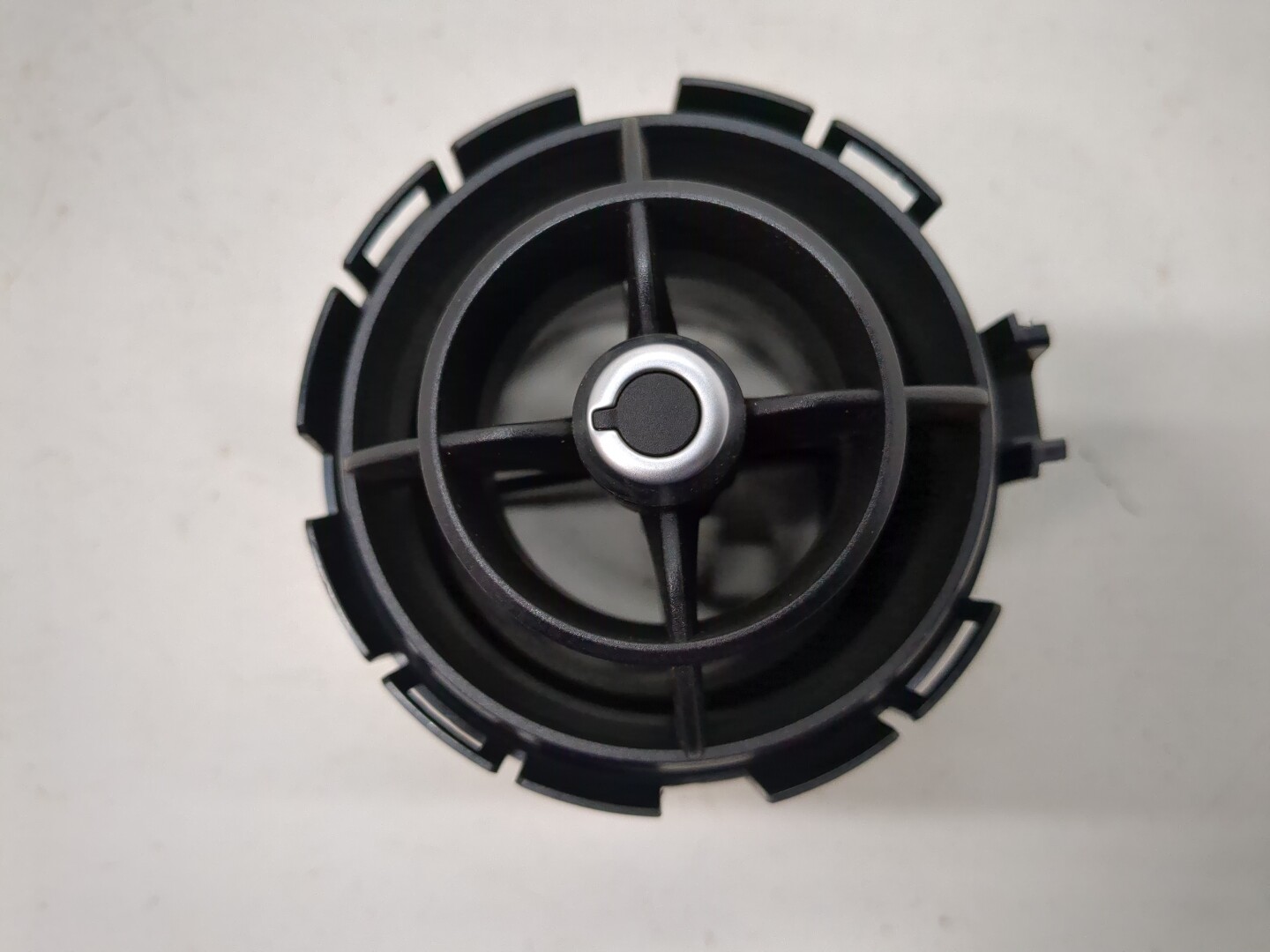 Дефлектор воздушный