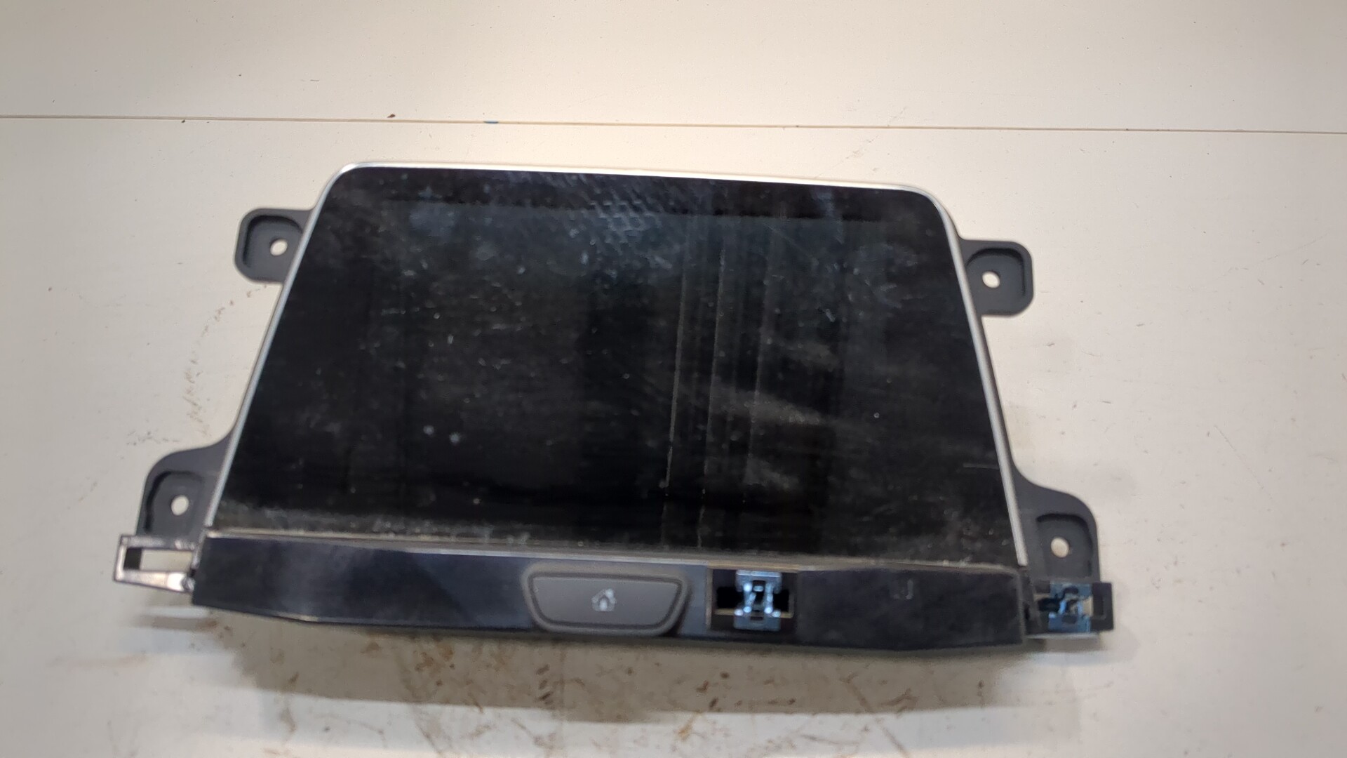 Дисплей информационный для XT4 2018>