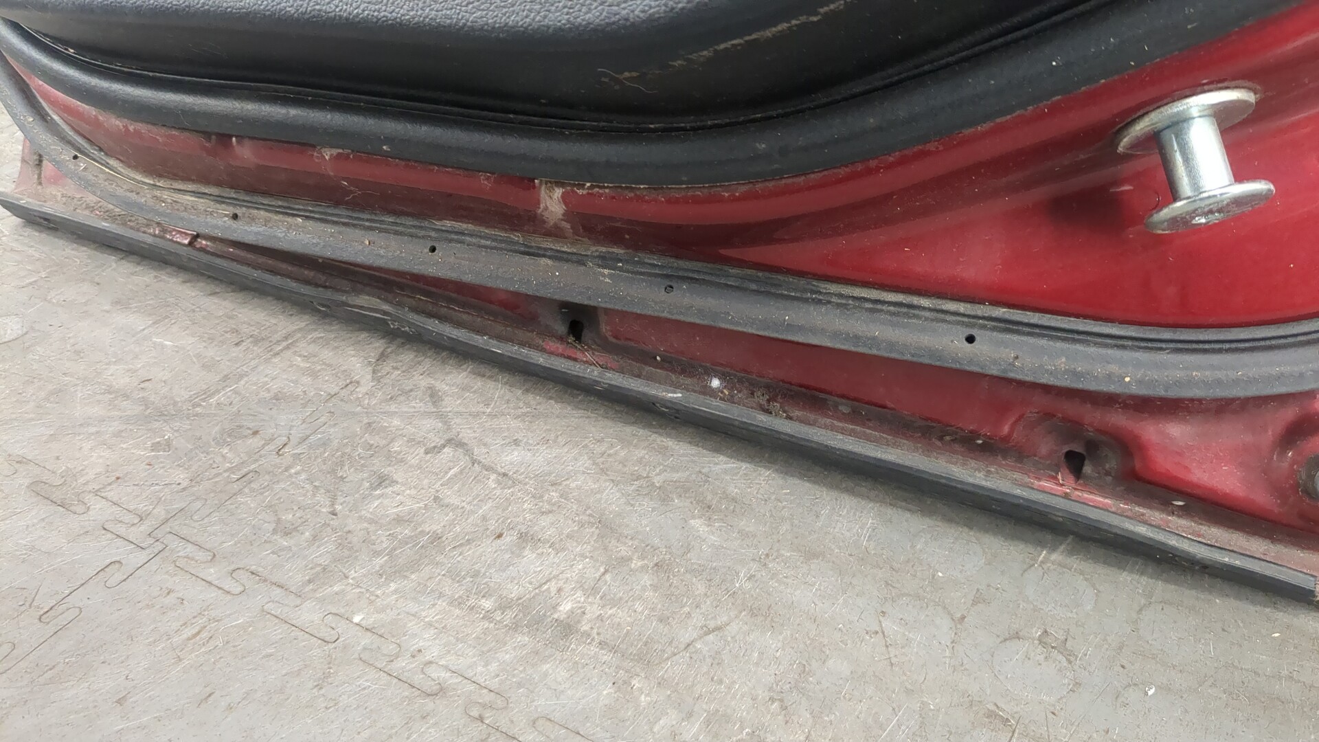 Дверь задняя правая