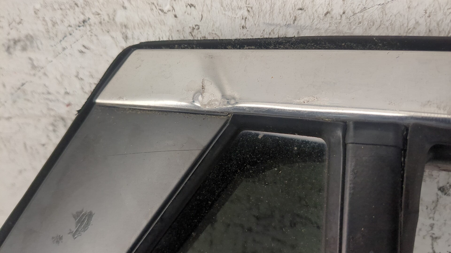 Дверь задняя правая