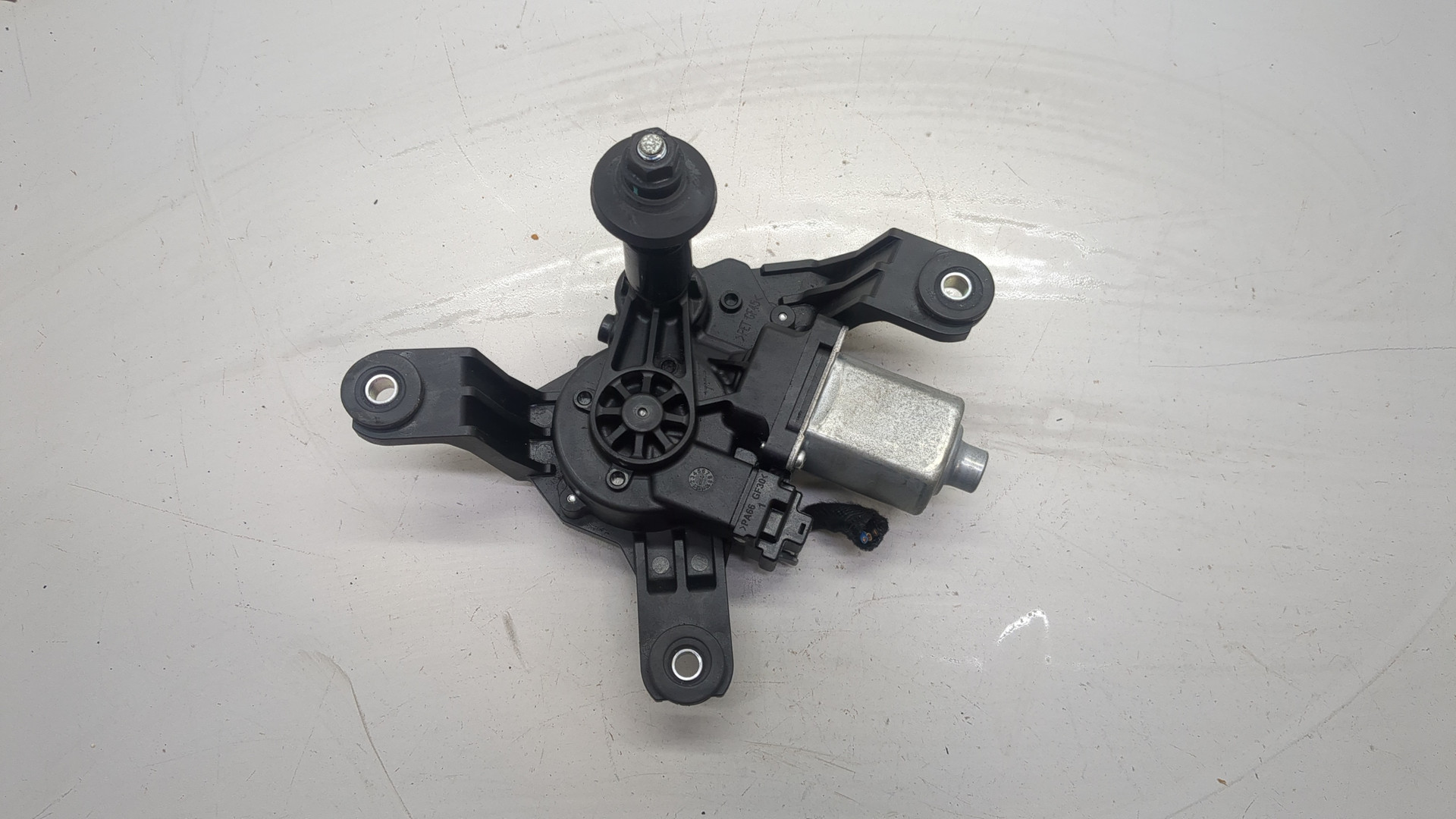 Моторчик стеклоочистителя задний